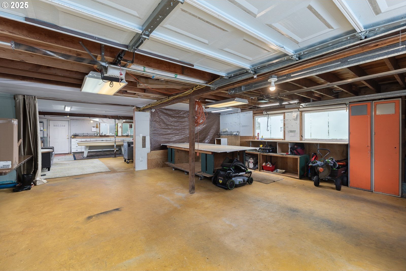 Lincoln City, Oregon, 97367, United States, 2 Bedrooms Bedrooms, ,1 BathroomBathrooms,Residential,For Sale,1736931