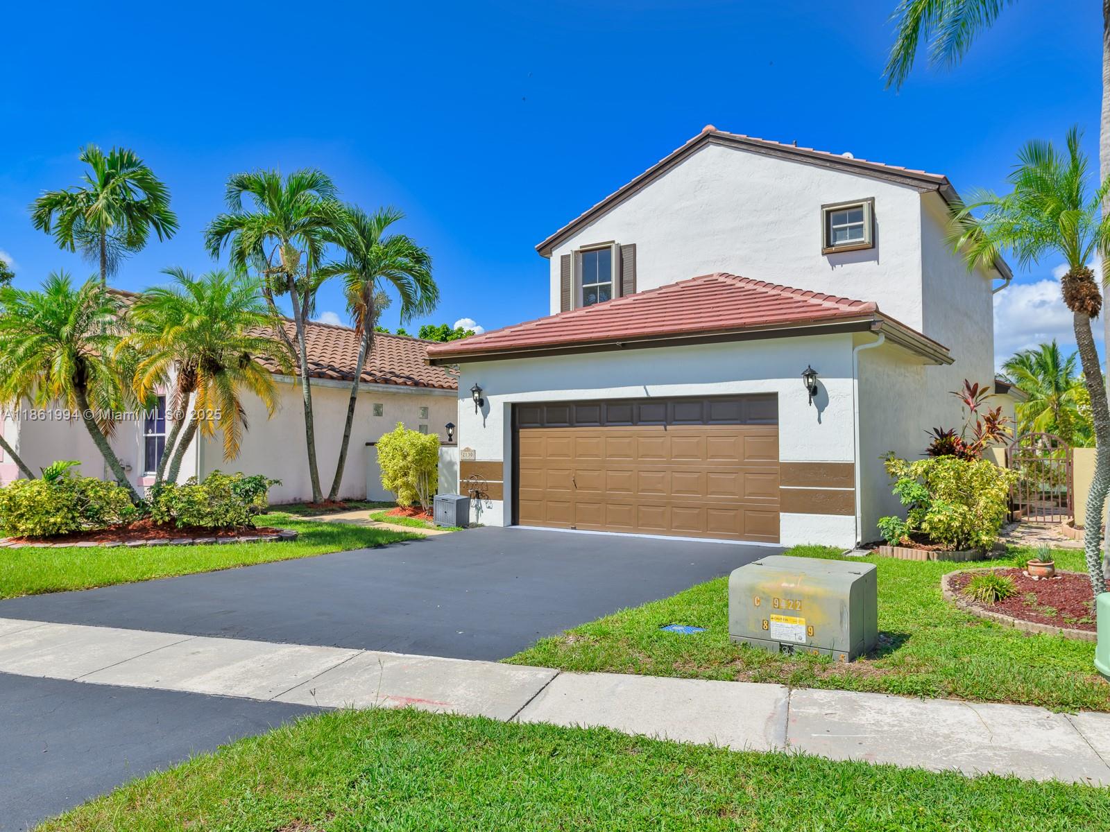 Pembroke Pines, Florida, 33029, United States, 3 Bedrooms Bedrooms, ,3 BathroomsBathrooms,Residential,For Sale,1923091