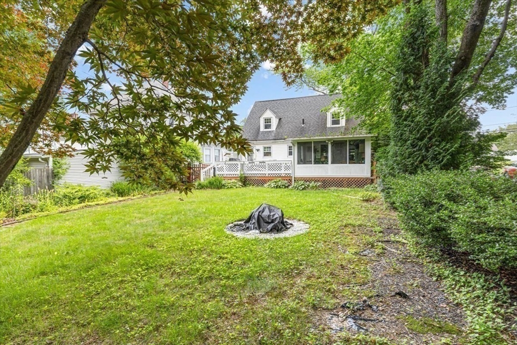 North Attleboro, Massachusetts, 02760, United States, 3 Bedrooms Bedrooms, ,Residential,For Sale,1872868