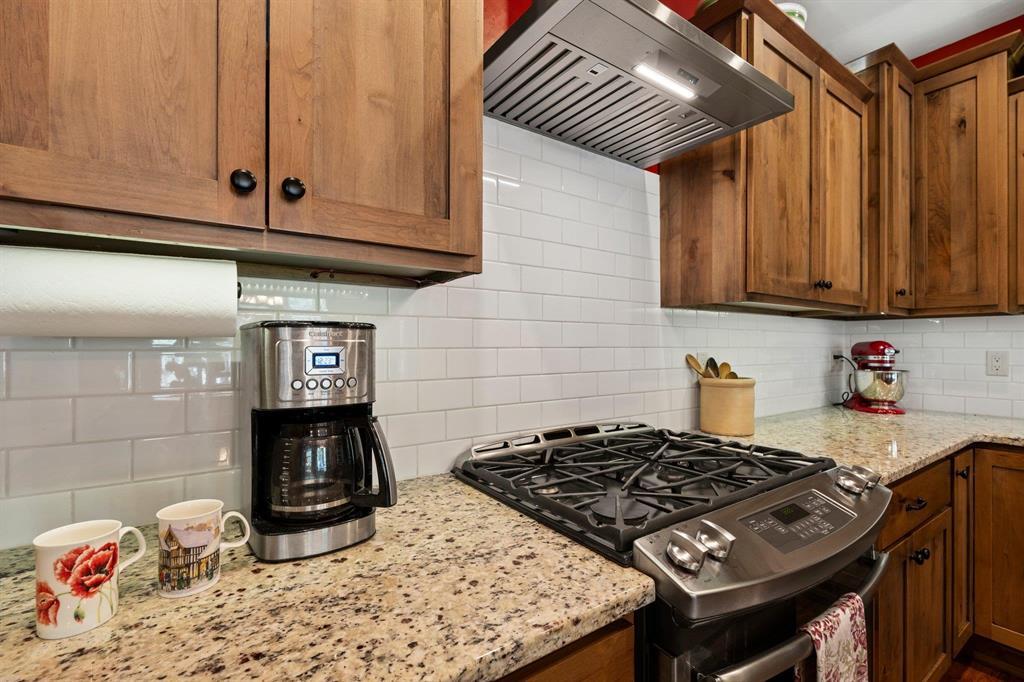 Durango, Colorado, 81301, United States, 4 Bedrooms Bedrooms, ,2 BathroomsBathrooms,Residential,For Sale,1795350