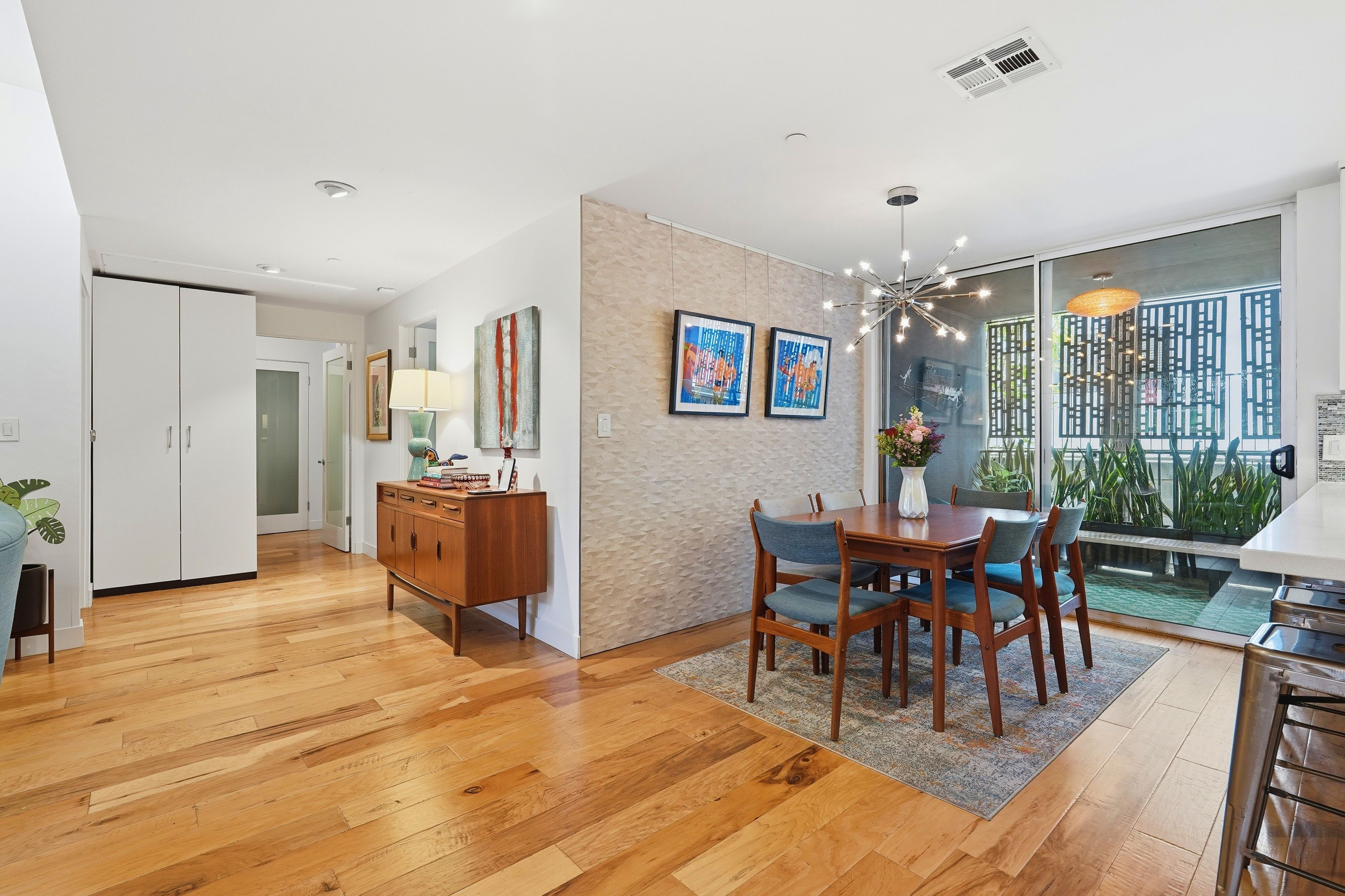  1050 North Gardner Street #3 - 物件實景