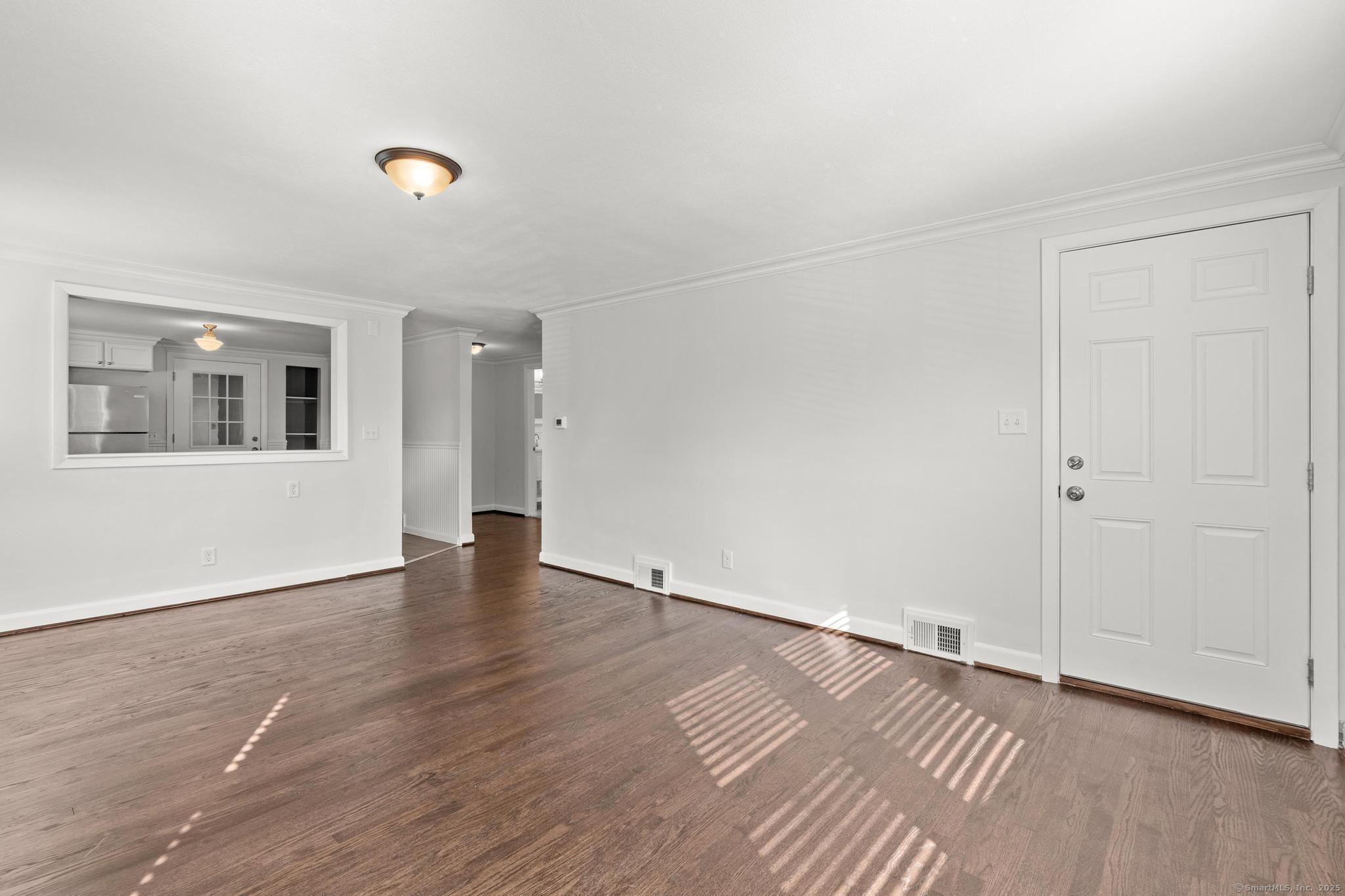 West Hartford, Connecticut, 06119, United States, 4 Bedrooms Bedrooms, ,2 BathroomsBathrooms,Residential,For Sale,1934206