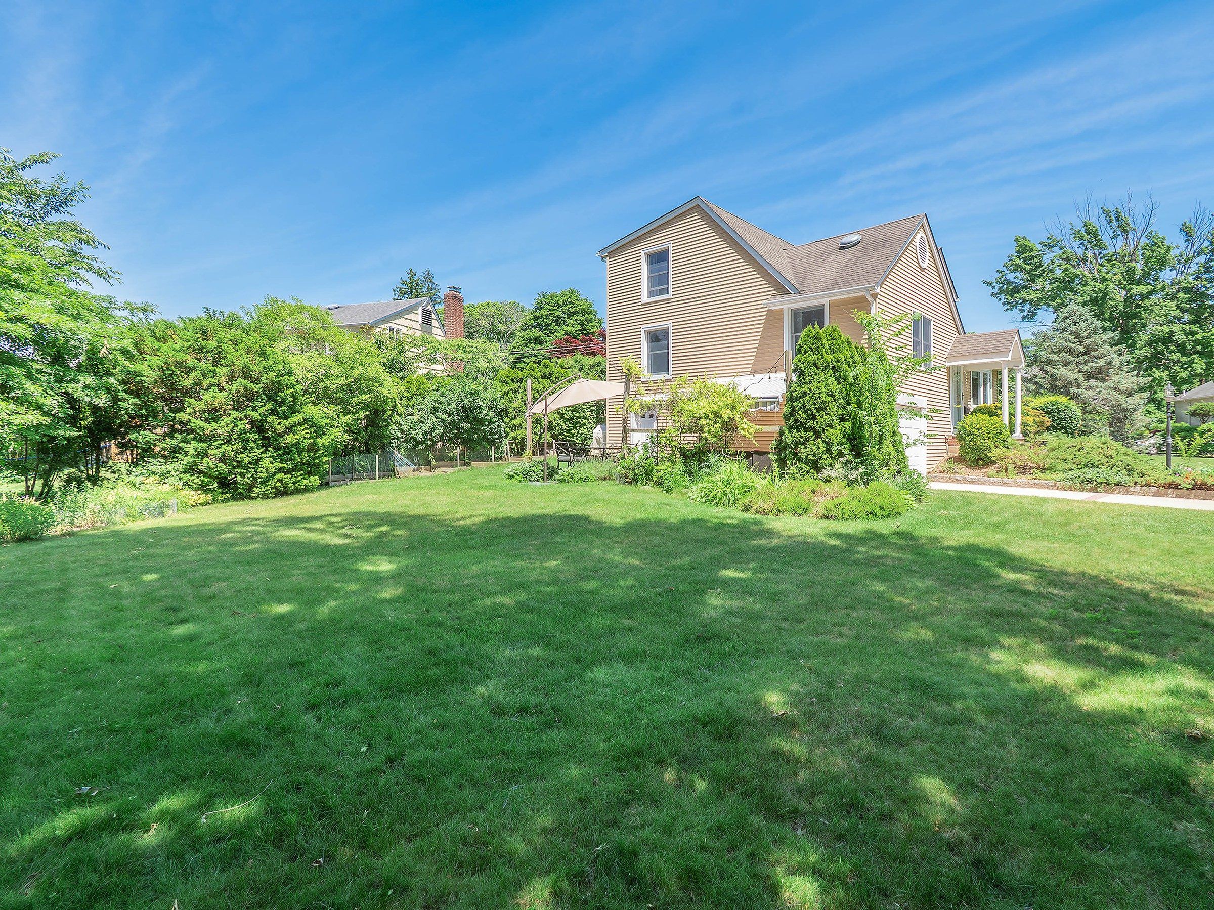  22 Andover Road, Port Washington, NY, 11050 - 物件實景