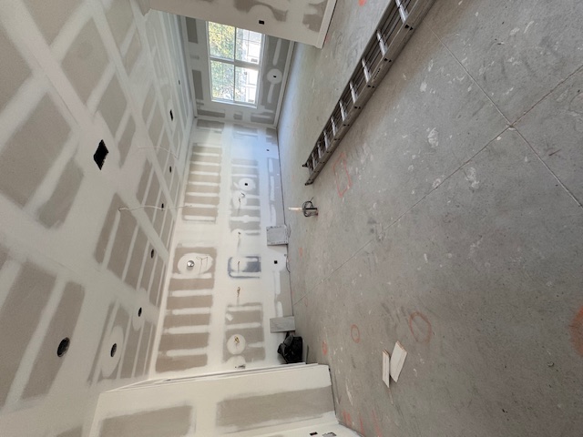 Tampa, Florida, 33611, United States, 5 Bedrooms Bedrooms, ,4 BathroomsBathrooms,Residential,For Sale,1978893