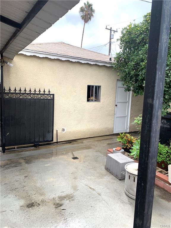 South Gate, California, 90280, United States, 4 Bedrooms Bedrooms, ,3 BathroomsBathrooms,Residential,For Sale,2005500