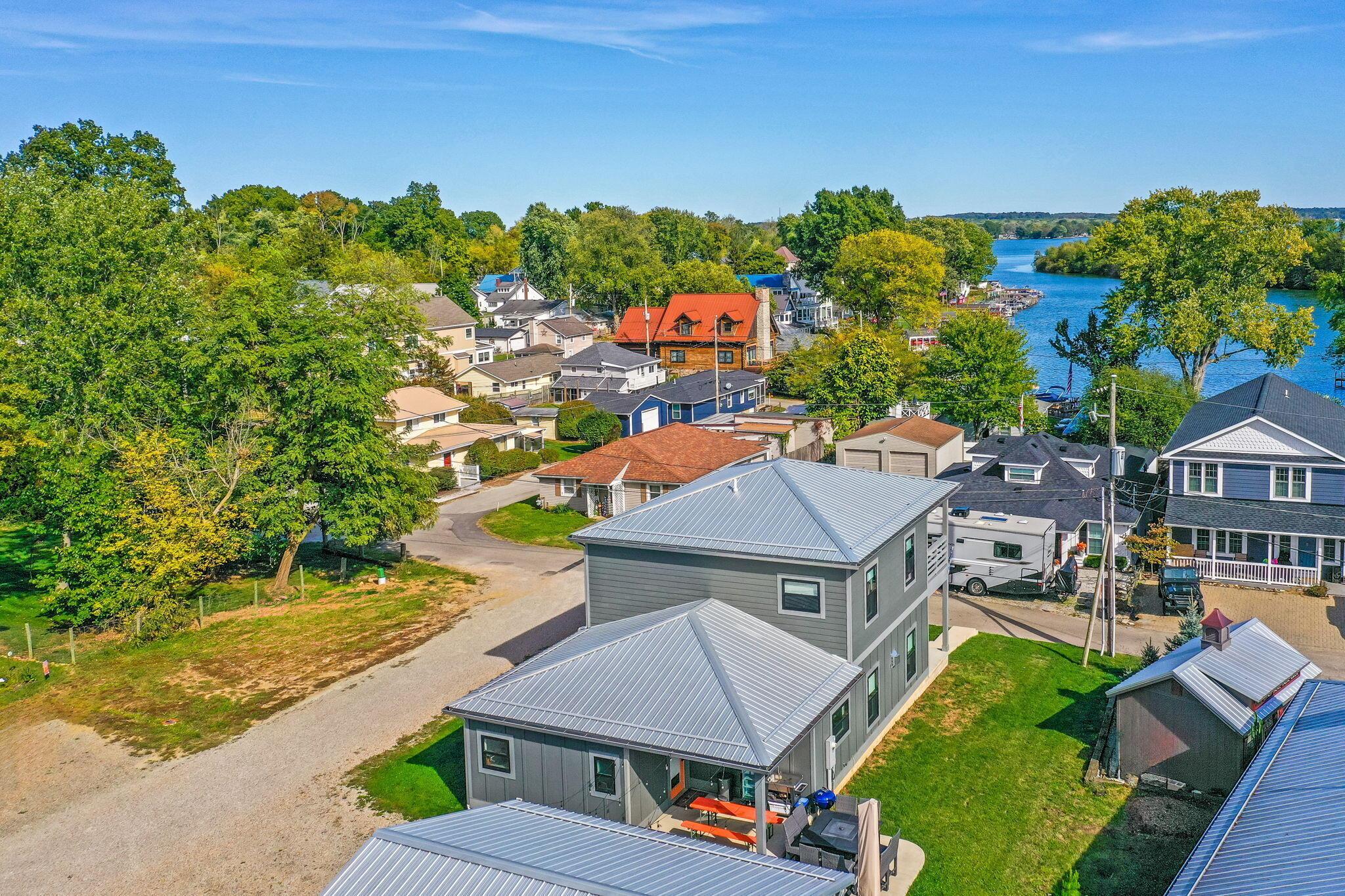 Buckeye Lake, Ohio, 43008, United States, 3 Bedrooms Bedrooms, ,3 BathroomsBathrooms,Residential,For Sale,1975089