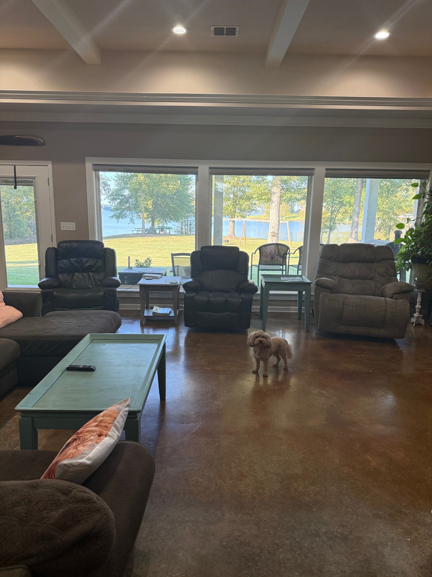 Many, Louisiana, 71449, United States, 4 Bedrooms Bedrooms, ,3 BathroomsBathrooms,Residential,For Sale,1984388