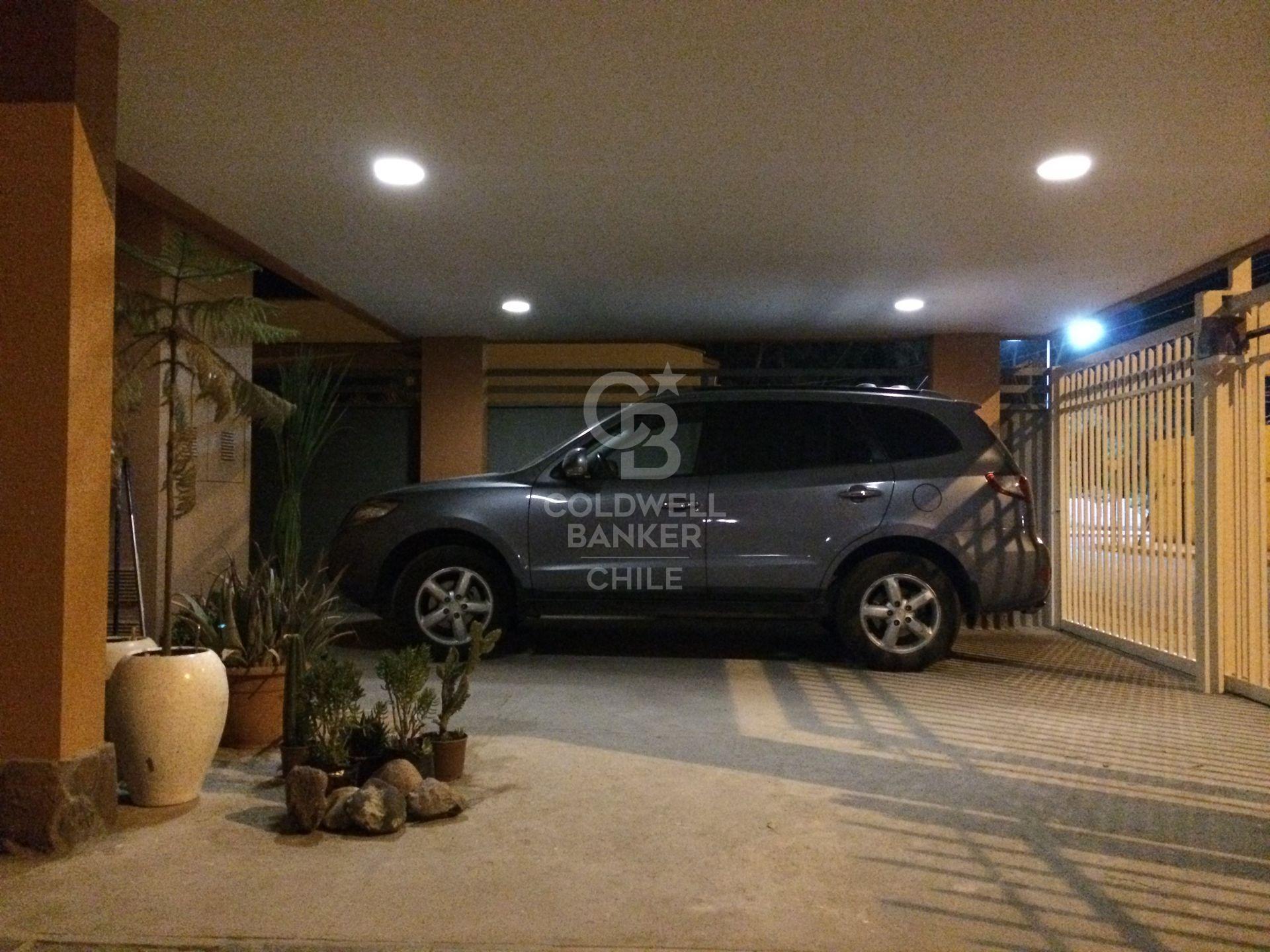 Calama, Chile, 5 Bedrooms Bedrooms, ,5 BathroomsBathrooms,Residential,For Sale,1895966