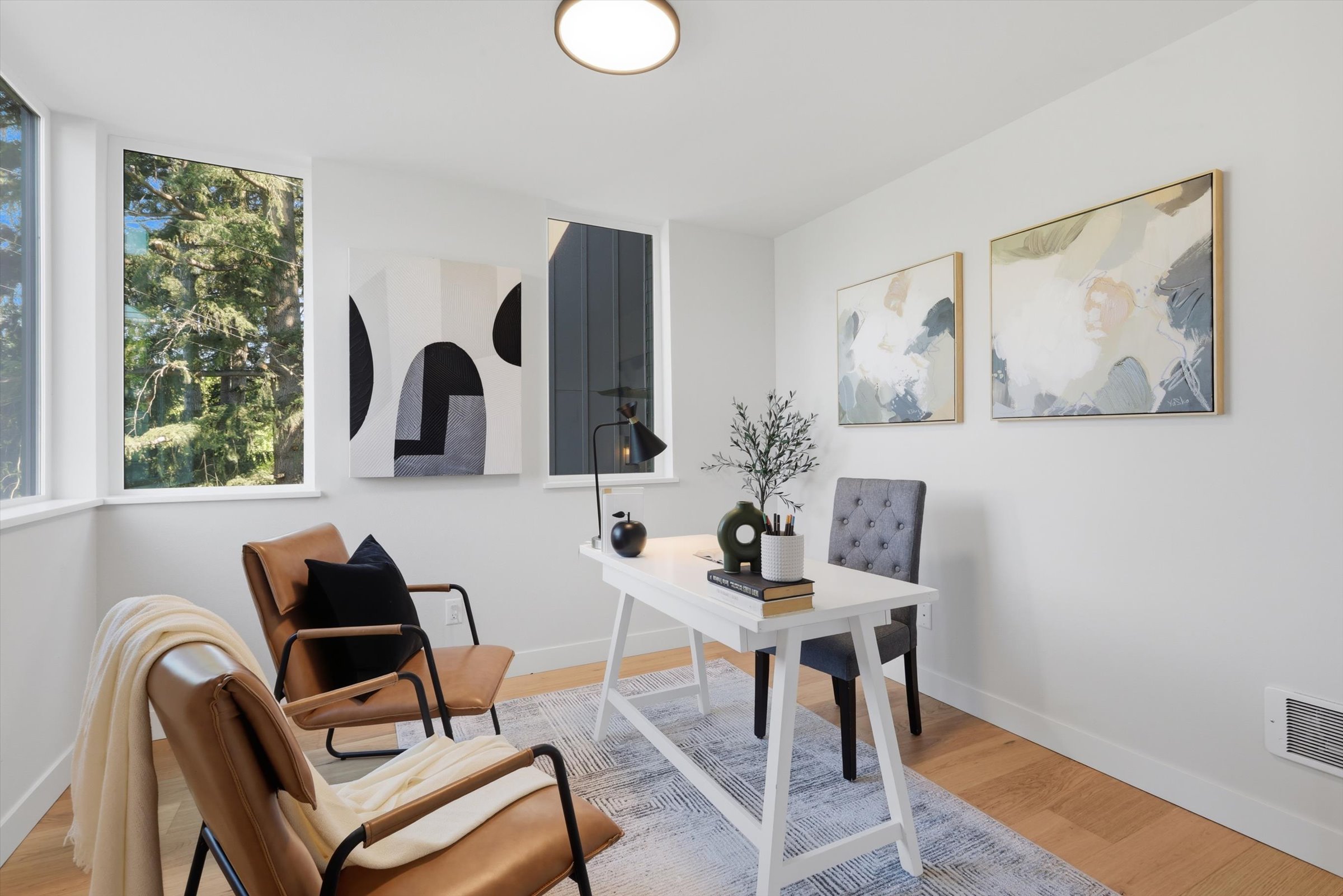  4233 S Bradford St, Seattle, WA 98118 - 物件實景