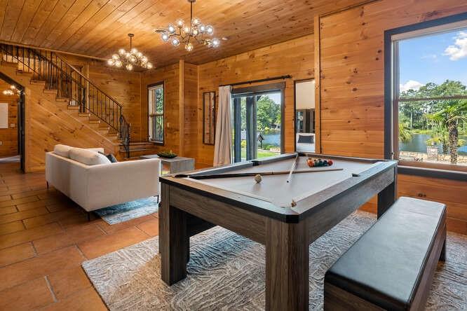 Carrollton, Georgia, 30116, United States, 5 Bedrooms Bedrooms, ,5 BathroomsBathrooms,Residential,For Sale,1803971