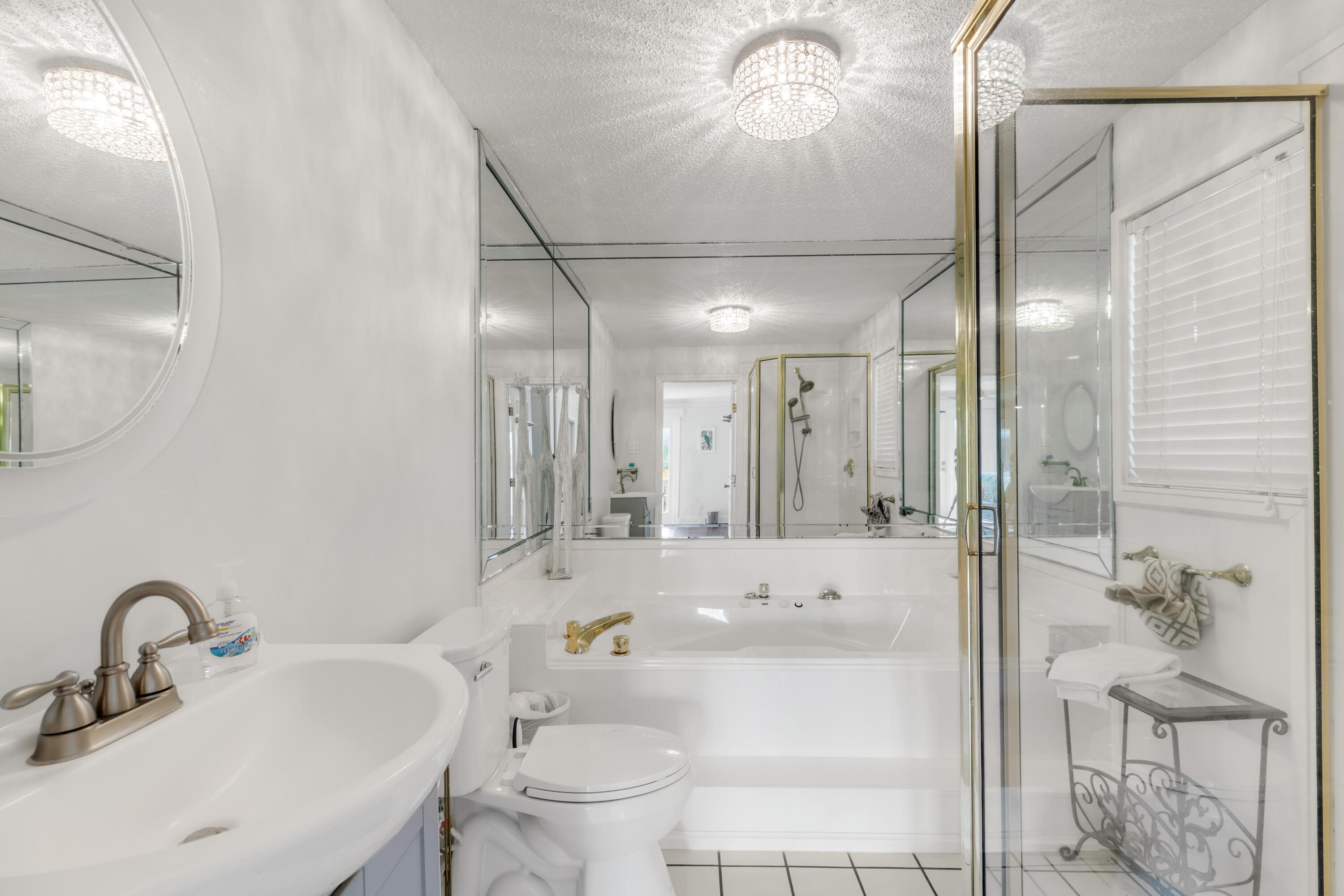 Destin, Florida, 32541, United States, 6 Bedrooms Bedrooms, ,6 BathroomsBathrooms,Residential,For Sale,1996385