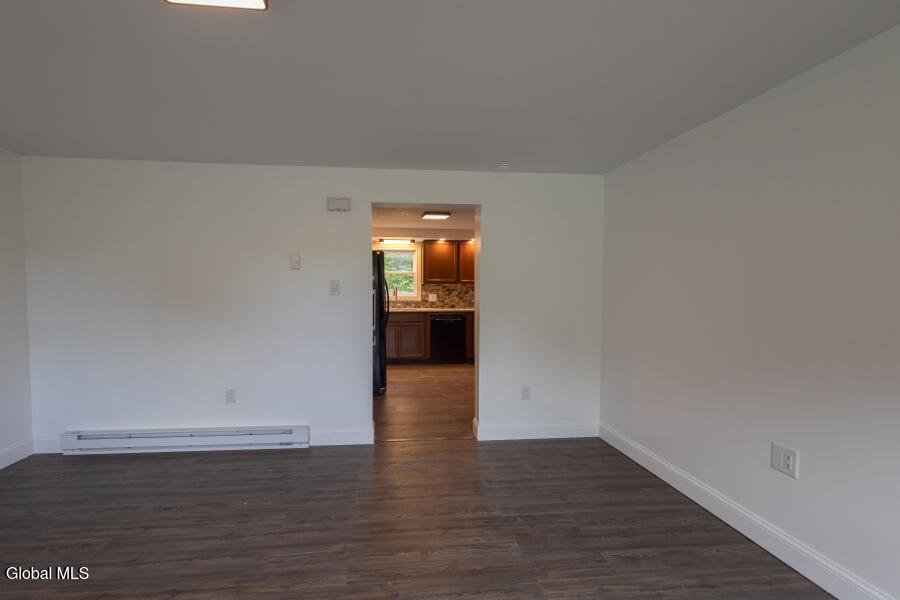 Summit, New York, 12175, United States, 3 Bedrooms Bedrooms, ,4 BathroomsBathrooms,Residential,For Sale,1942619