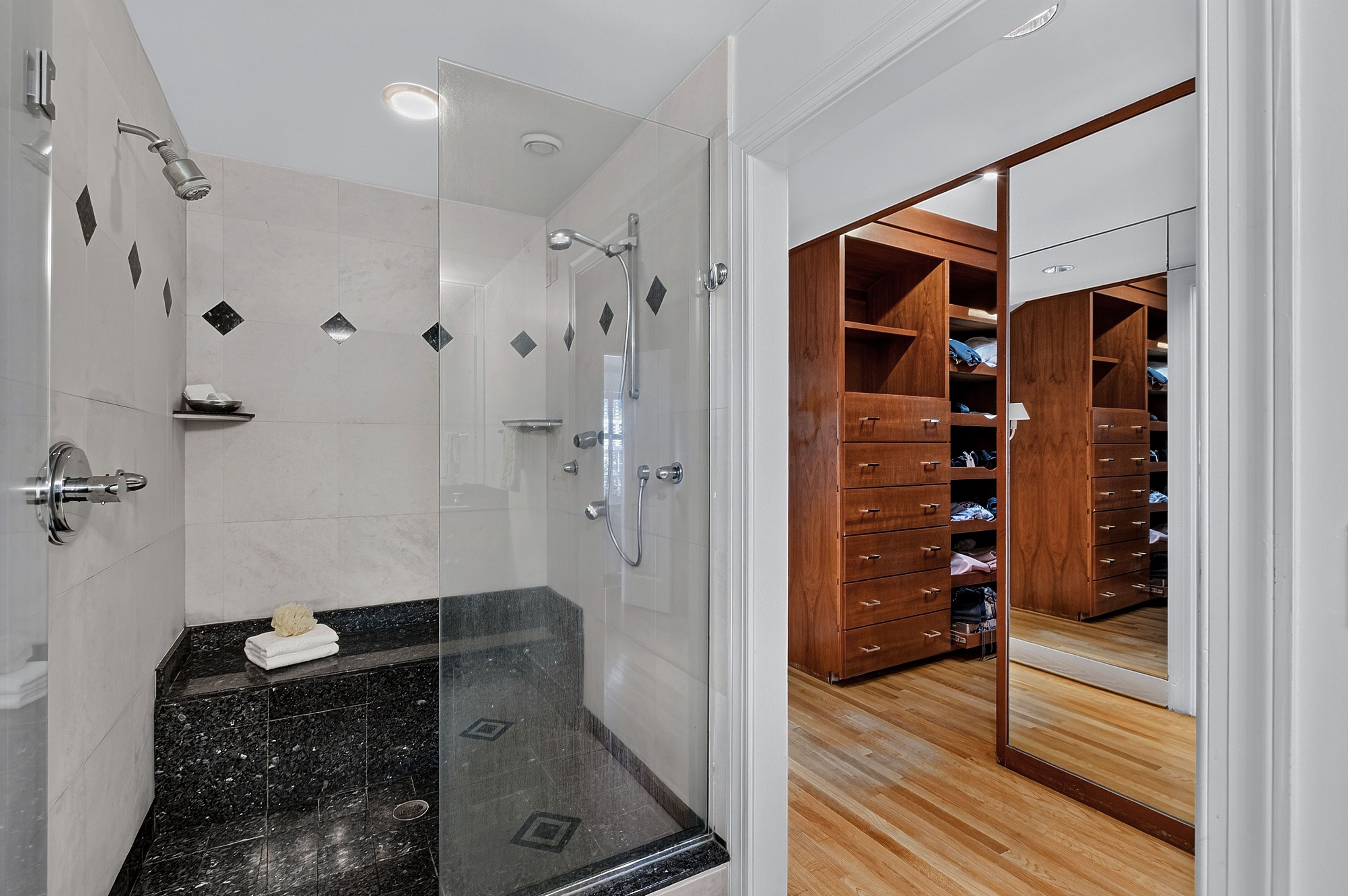  325 Buncombe Street, Raleigh, NC, 27609 - 物件實景