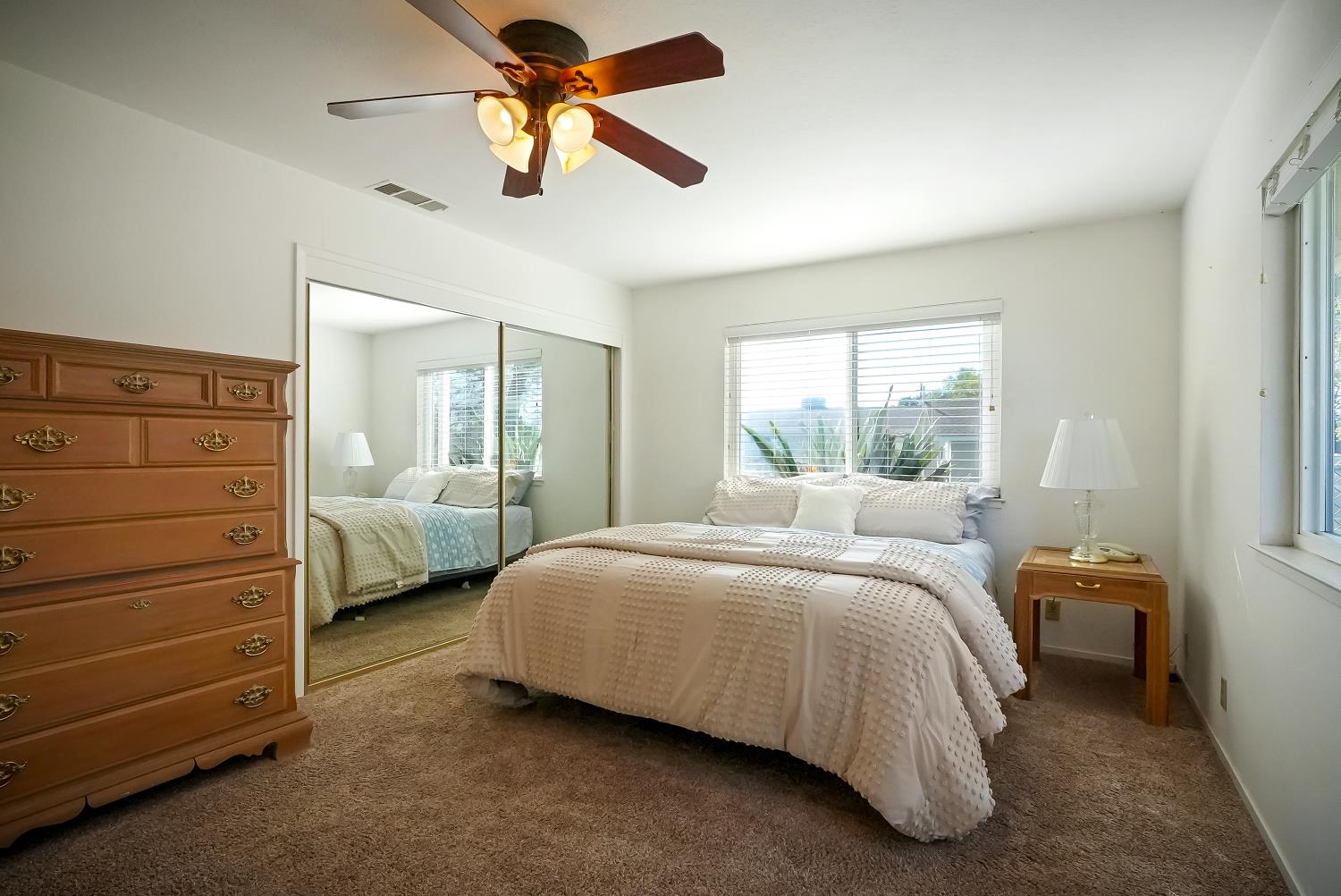 Linden, California, 952536, United States, 3 Bedrooms Bedrooms, ,2 BathroomsBathrooms,Residential,For Sale,2029919