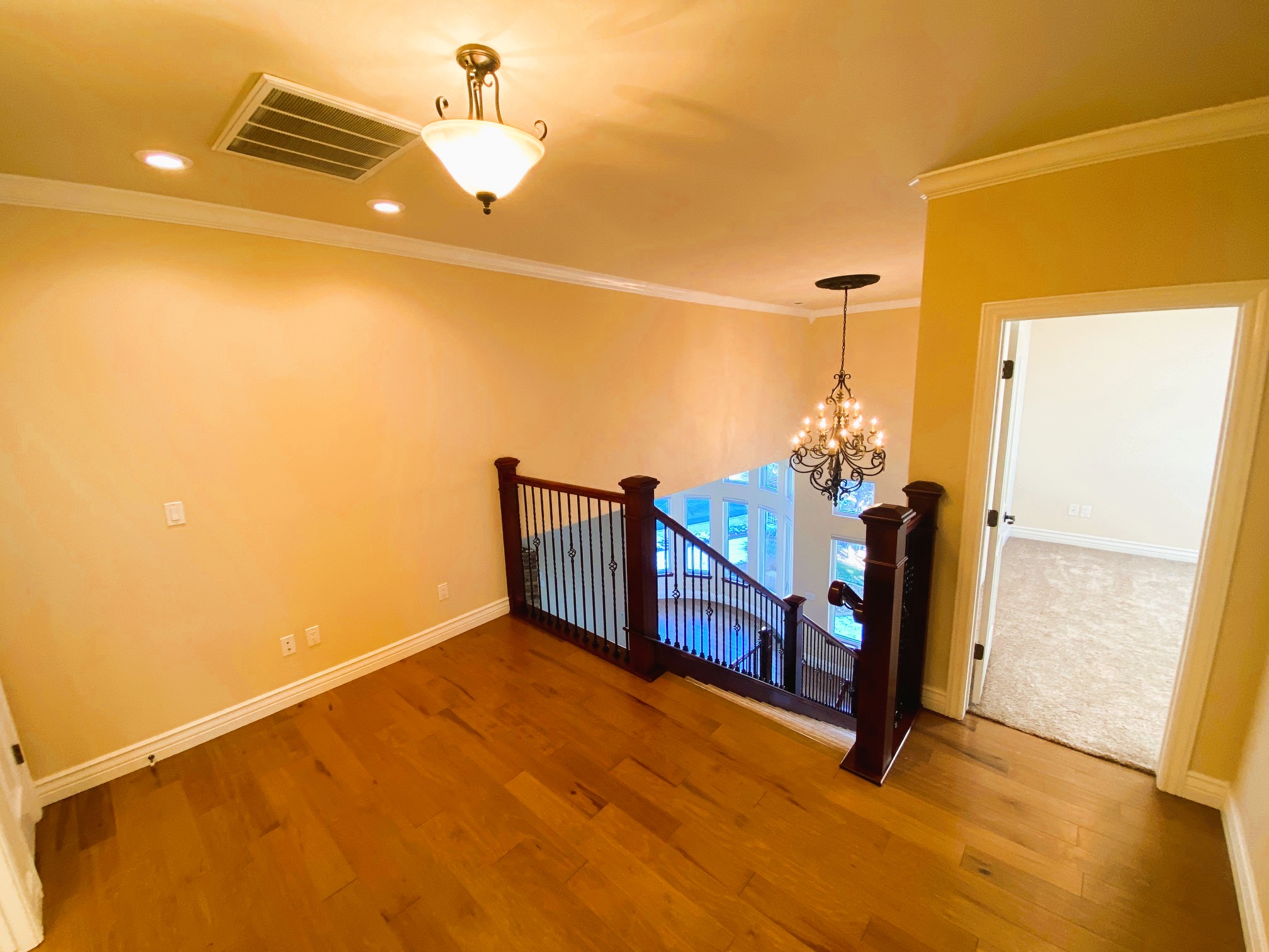 Farmington, New Mexico, 87402, United States, 4 Bedrooms Bedrooms, ,4 BathroomsBathrooms,Residential,For Sale,2005186