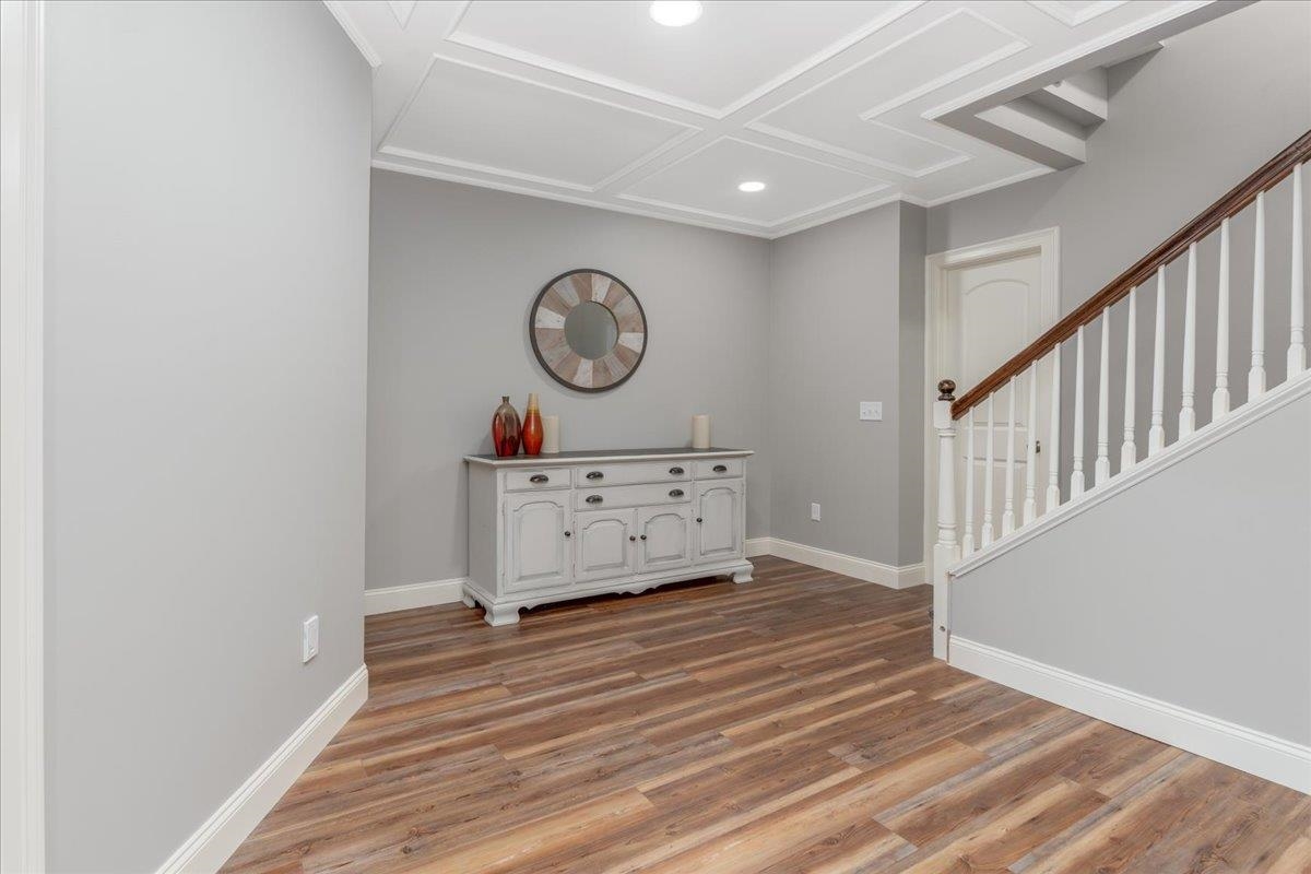 Bedford, New Hampshire, 03110, United States, 4 Bedrooms Bedrooms, ,5 BathroomsBathrooms,Residential,For Sale,1865787