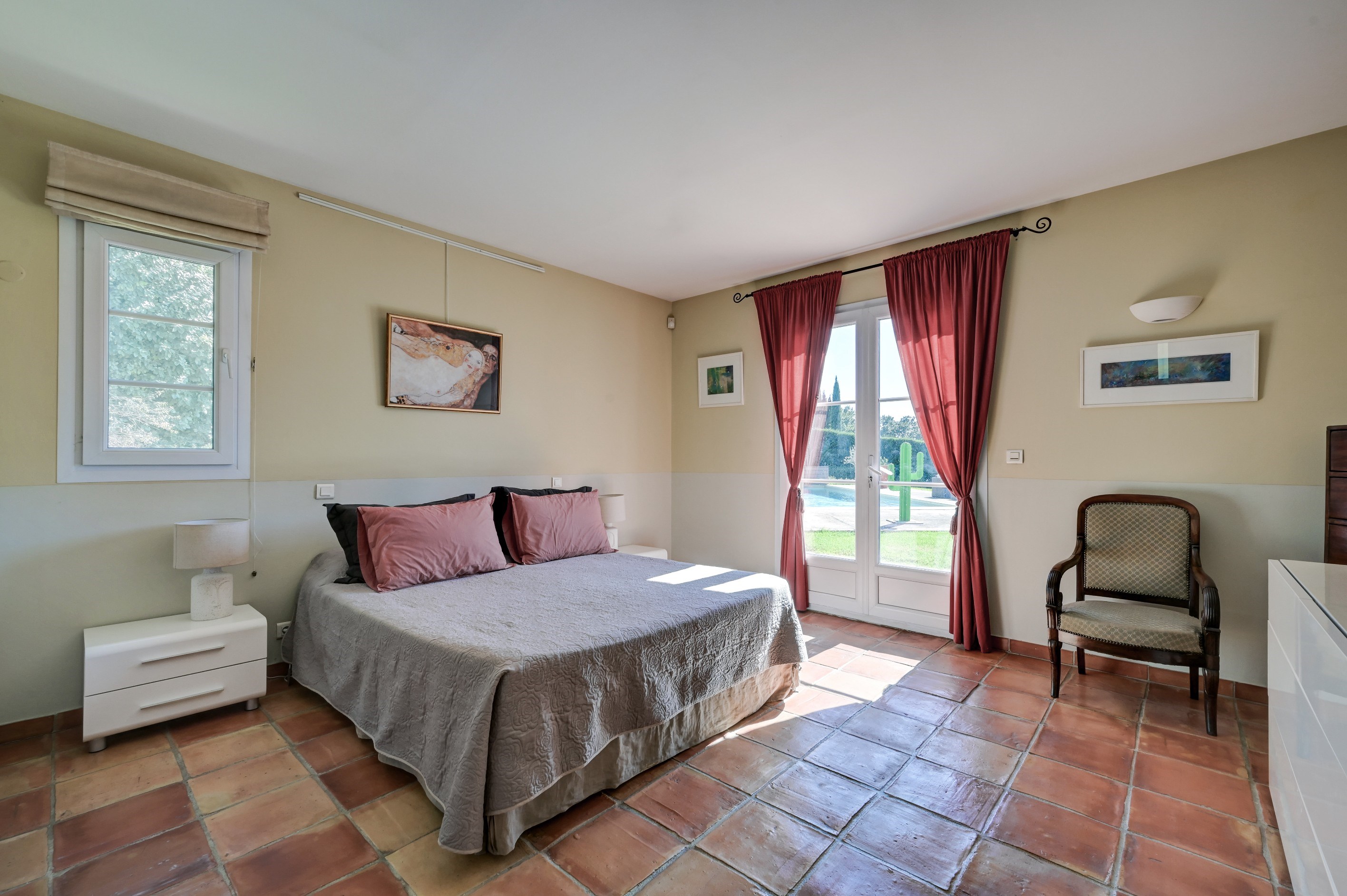  amily Home with Pool and Landscaped Grounds near Aix-en-Provence - 物件實景