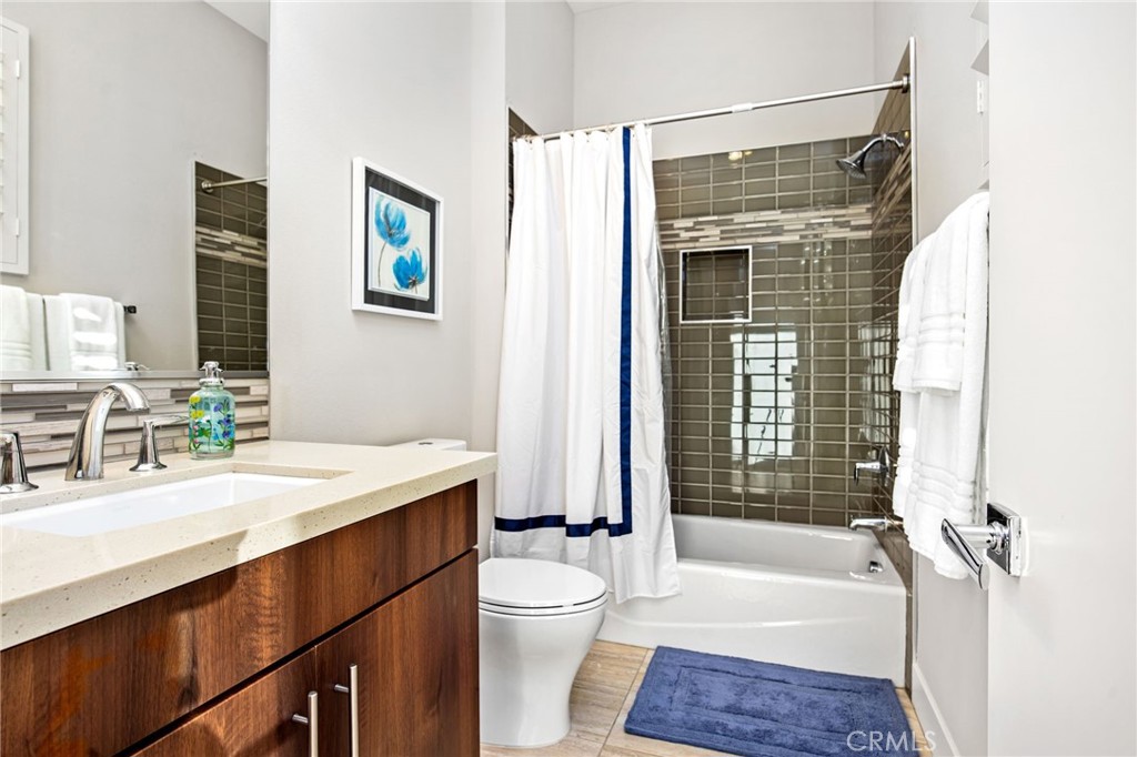 Rancho Mirage, California, 92270, United States, 4 Bedrooms Bedrooms, ,3 BathroomsBathrooms,Residential,For Sale,2010375