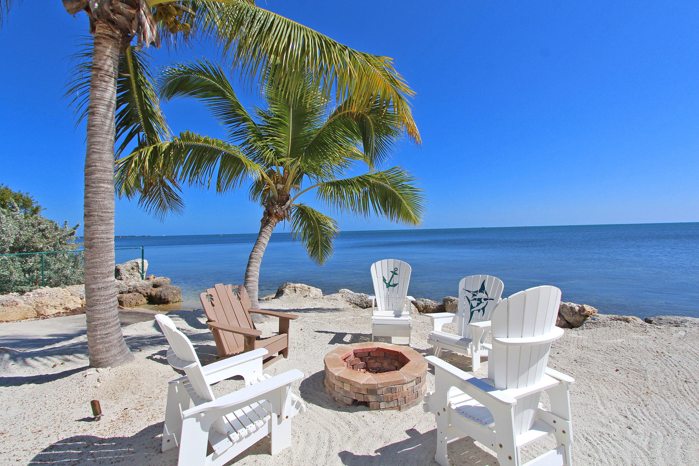 30 Ocean Front Drive, KEY LARGO, Florida, 33037, United States, 4 Bedrooms Bedrooms, ,4 BathroomsBathrooms,Residential,For Sale,30 Ocean Front Drive,1675367