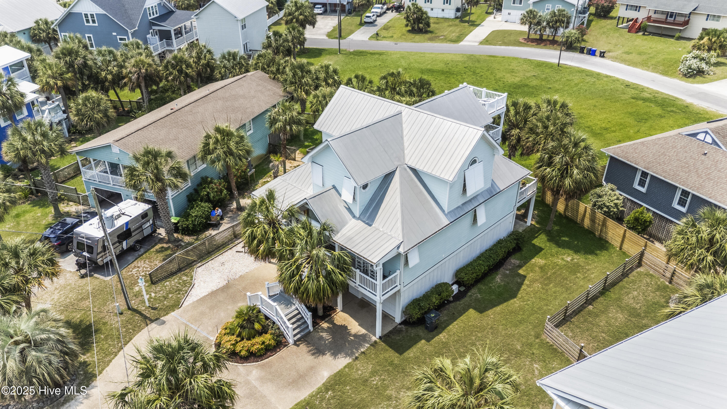 Carolina Beach, North Carolina, 28428, United States, 4 Bedrooms Bedrooms, ,4 BathroomsBathrooms,Residential,For Sale,1848790