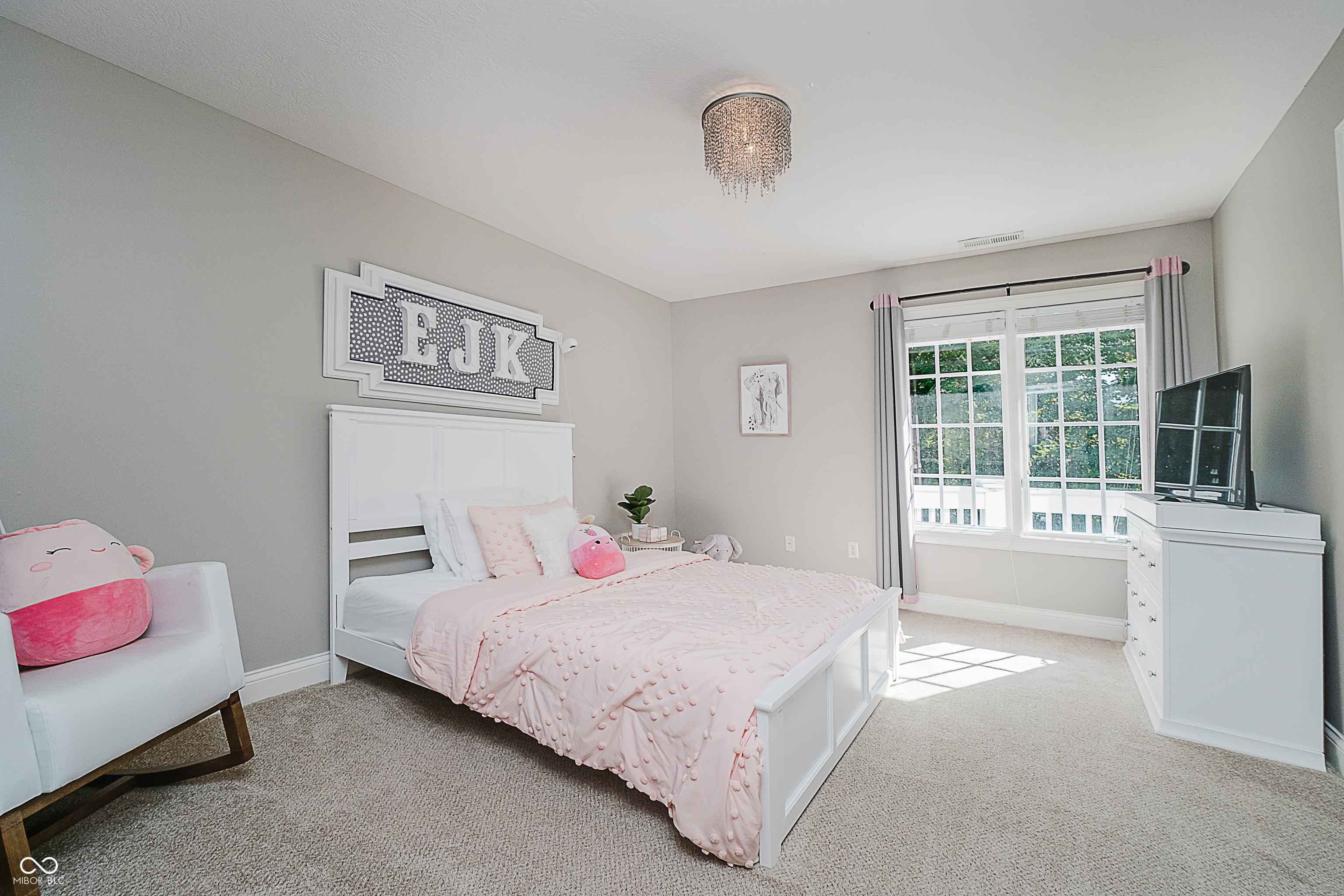 Fishers, Indiana, 46040, United States, 5 Bedrooms Bedrooms, ,5 BathroomsBathrooms,Residential,For Sale,1980240