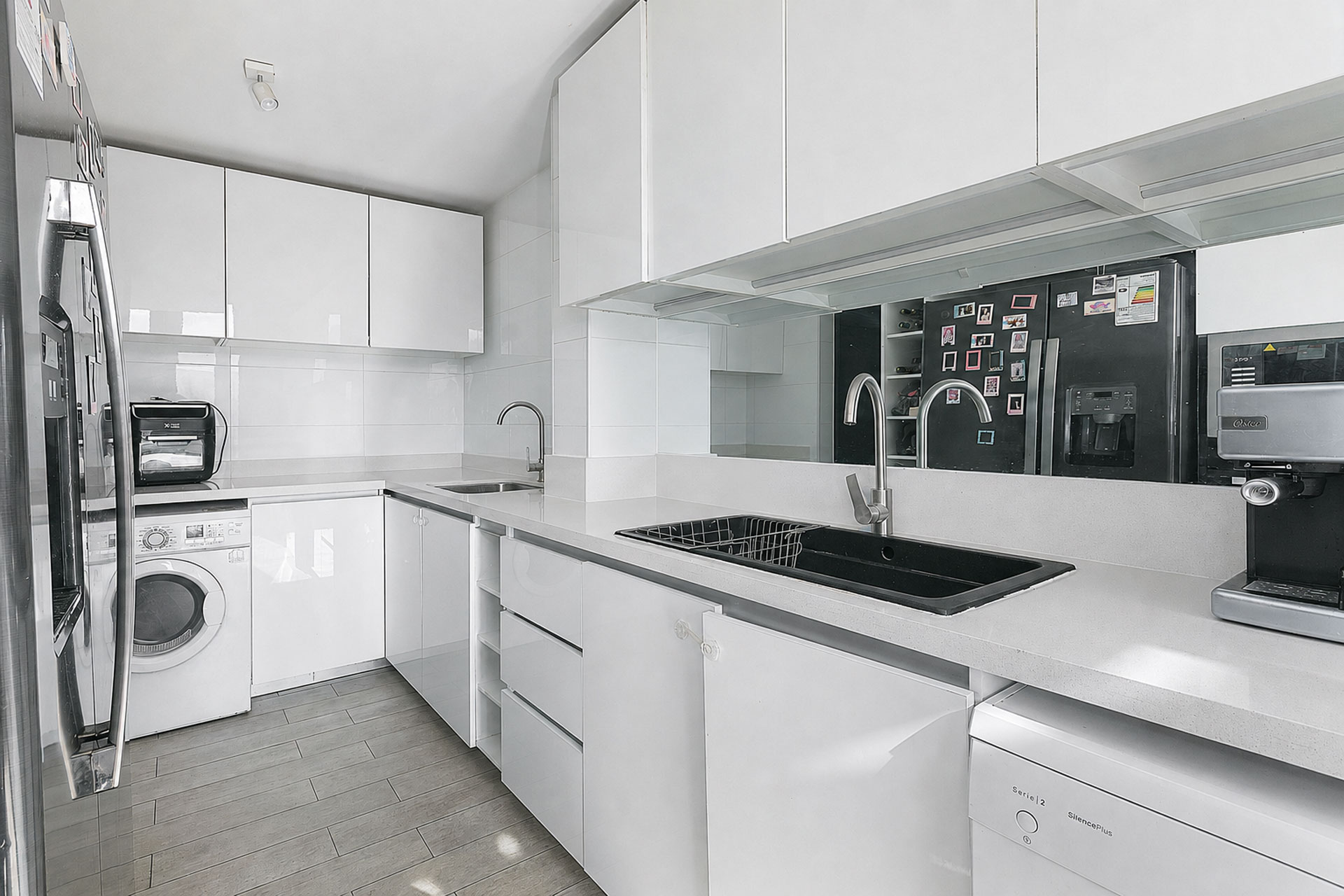  3-Bedroom Duplex in Central La Dehesa - 物件實景