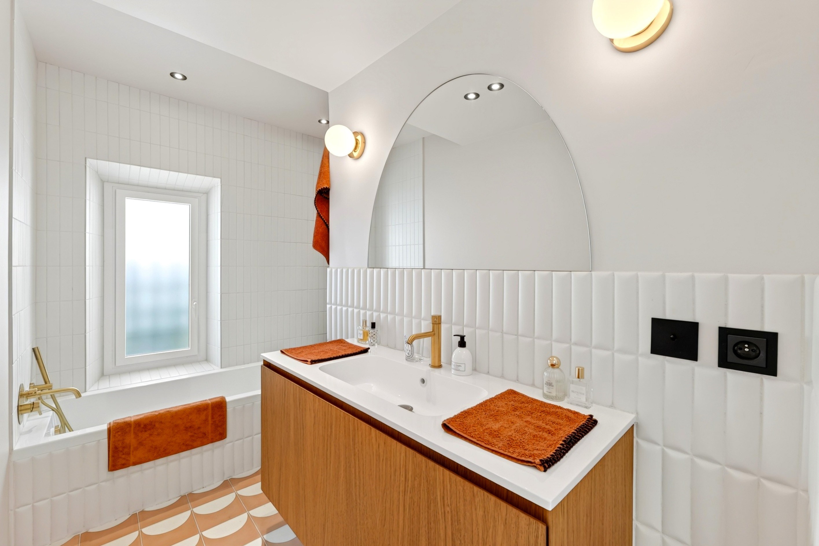  Marseille 7th arrondissement – Roucas Blanc  Renovated 5-Bedroom House with Sw… - 物件實景
