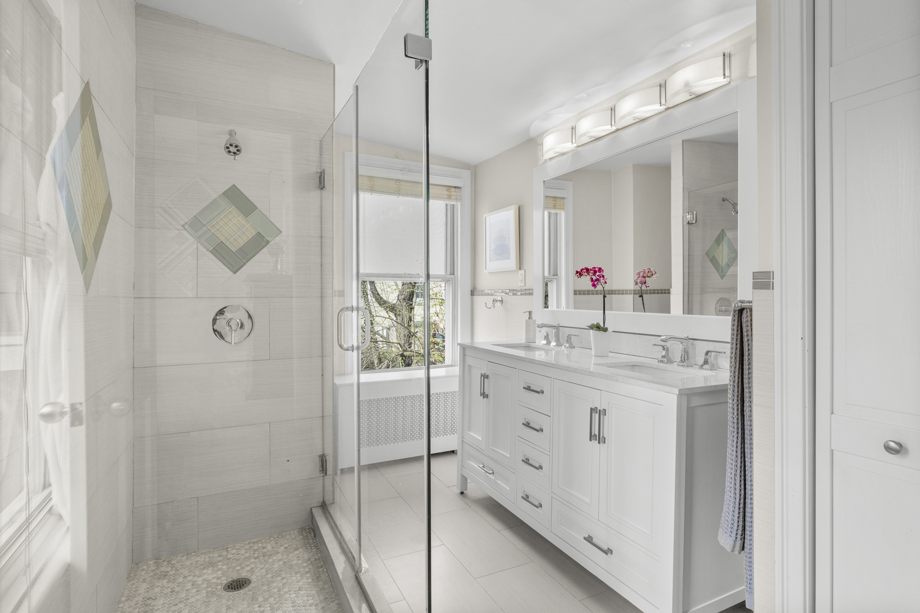  HIstoric Edgemont Home - 物件實景