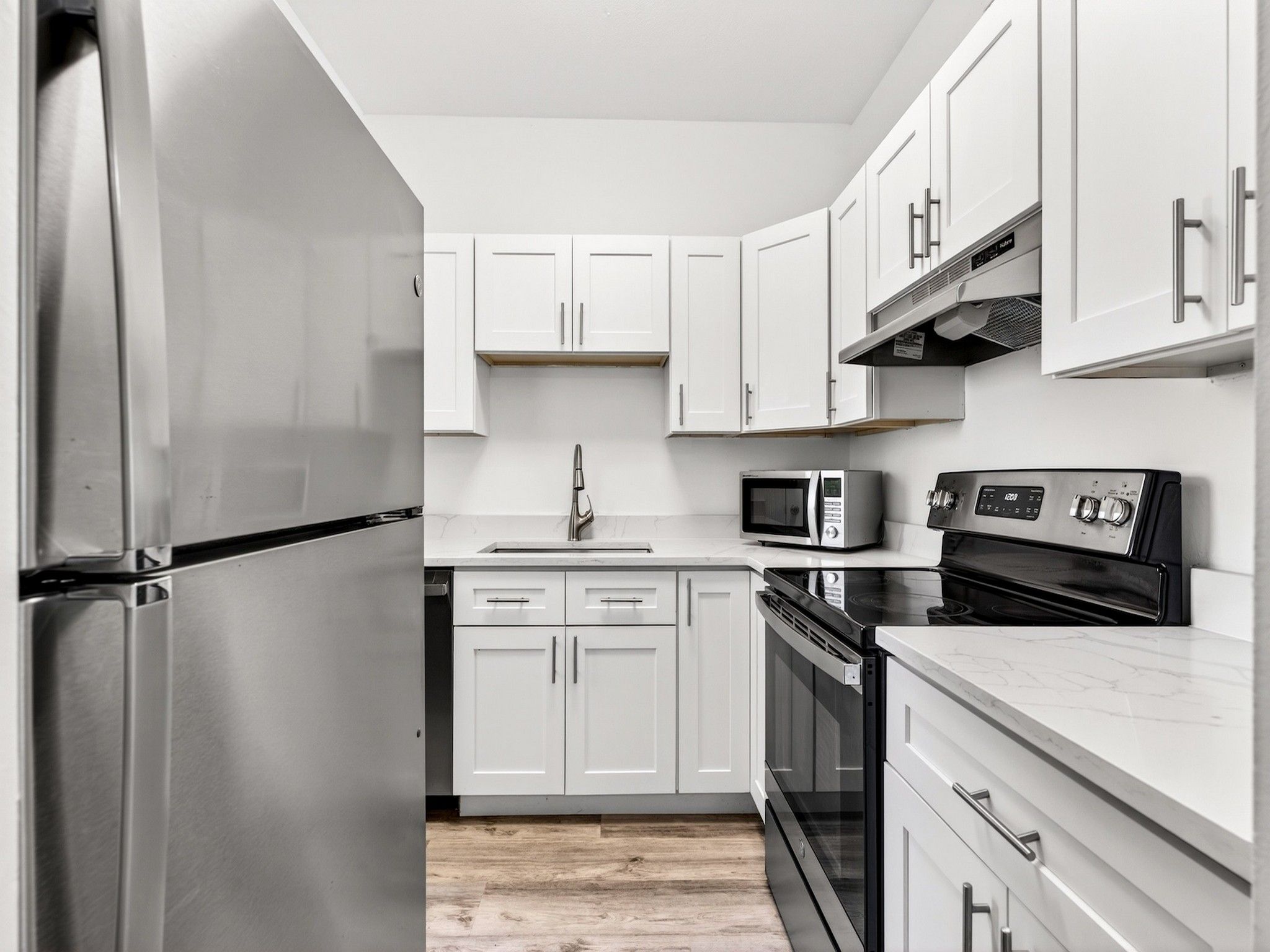  2555 NE 11th Street, Fort Lauderdale, FL, 33304 - 物件實景