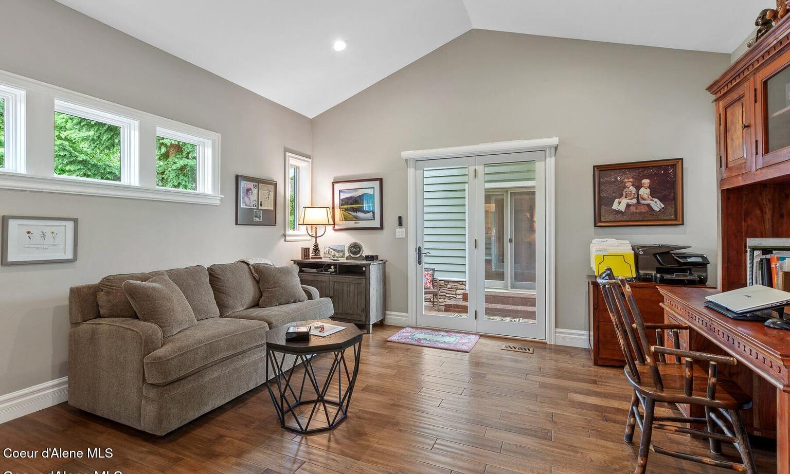 Hayden Lake, Idaho, 83835, United States, 4 Bedrooms Bedrooms, ,5 BathroomsBathrooms,Residential,For Sale,1990464