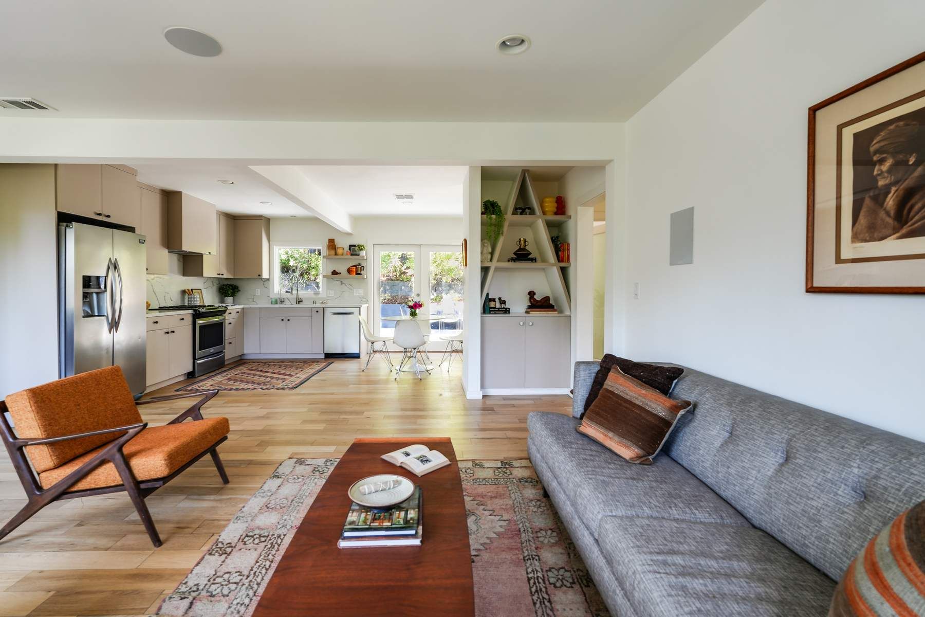  1601 Redesdale Avenue - 物件實景