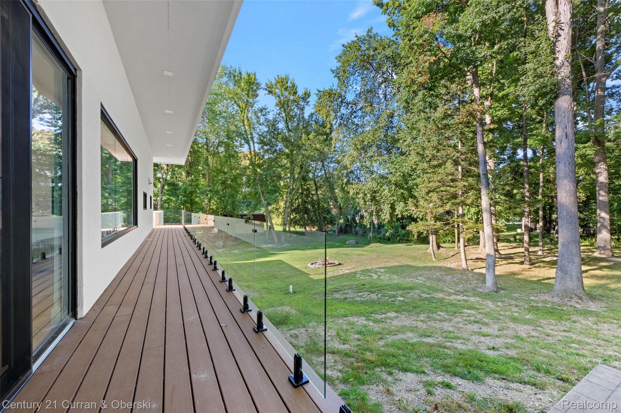 Farmington, Michigan, 48334, United States, 7 Bedrooms Bedrooms, ,8 BathroomsBathrooms,Residential,For Sale,1980731