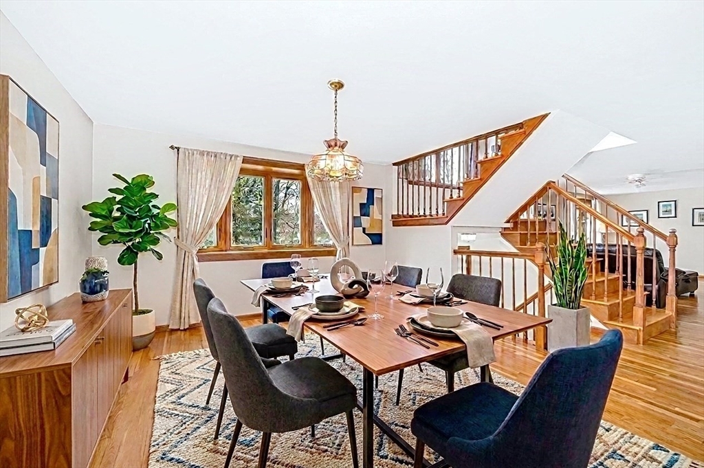 Billerica, Massachusetts, 01821, United States, 5 Bedrooms Bedrooms, ,4 BathroomsBathrooms,Residential,For Sale,2039558