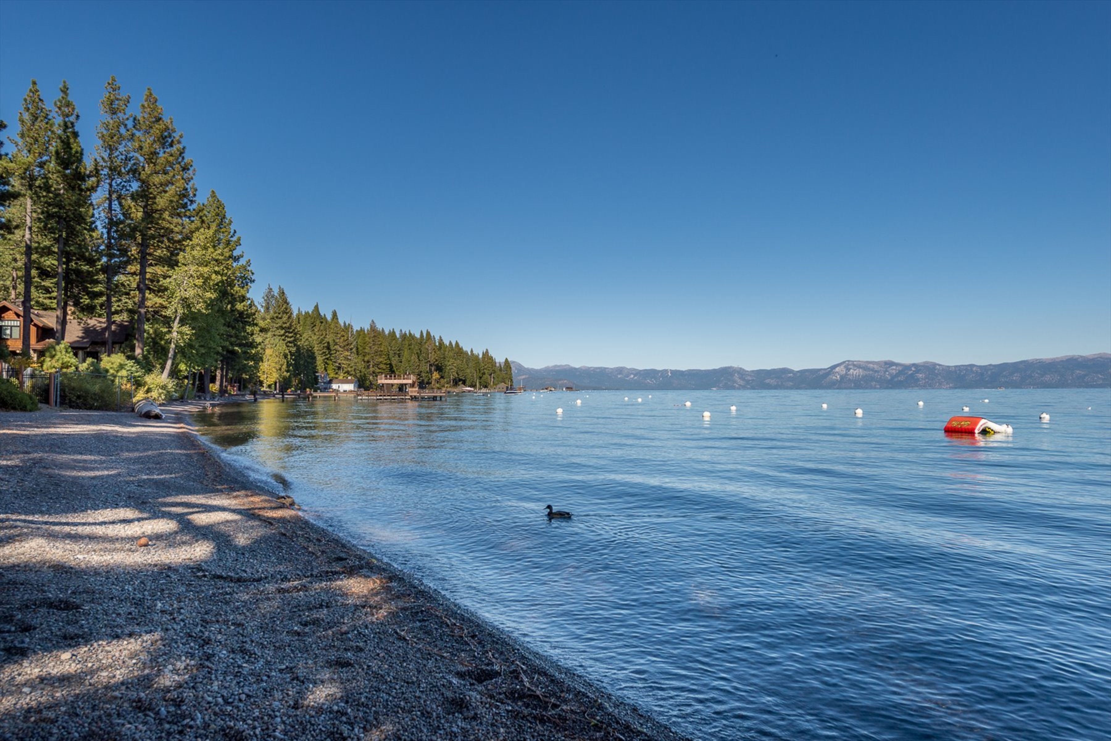  Lake Tahoe Views with Private Pier & Buoy Access - 物件實景