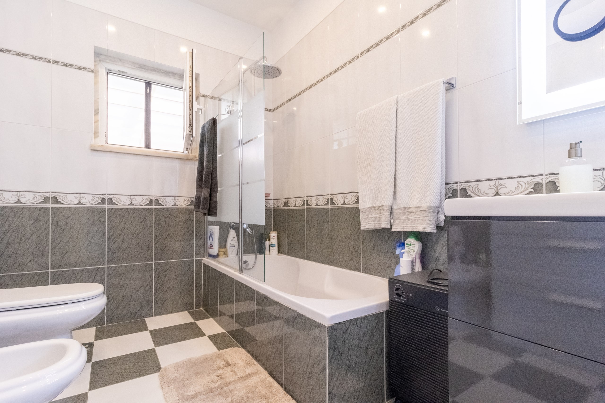 Cascais, Lisbon, 2645-436, PT, 2 Bedrooms Bedrooms, ,2 BathroomsBathrooms,Residential,For Sale,1898687