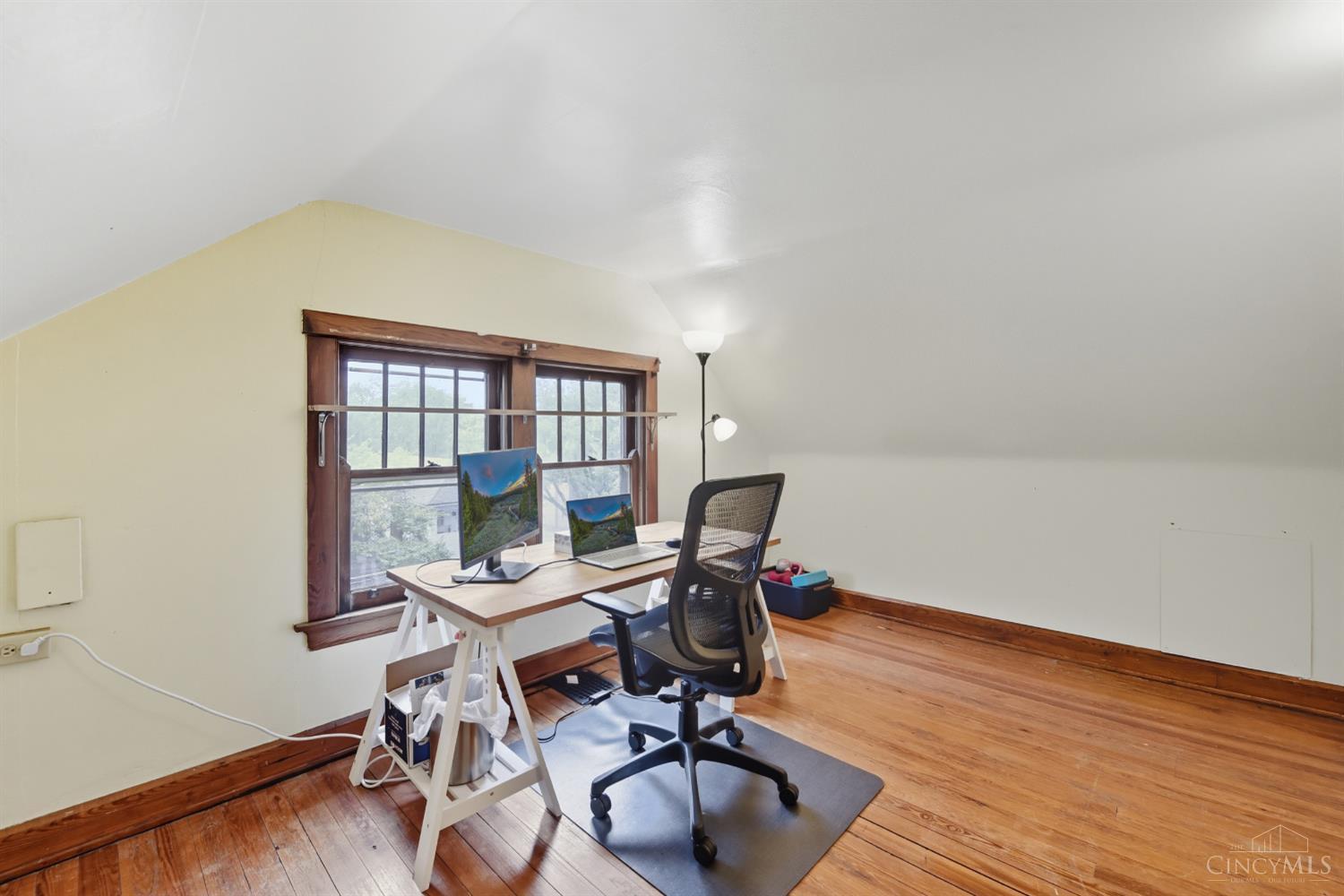 Cincinnati, Ohio, 45209, United States, 5 Bedrooms Bedrooms, ,2 BathroomsBathrooms,Residential,For Sale,1966693