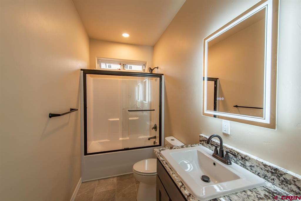 Montrose, Colorado, 81401, United States, 3 Bedrooms Bedrooms, ,2 BathroomsBathrooms,Residential,For Sale,1994283