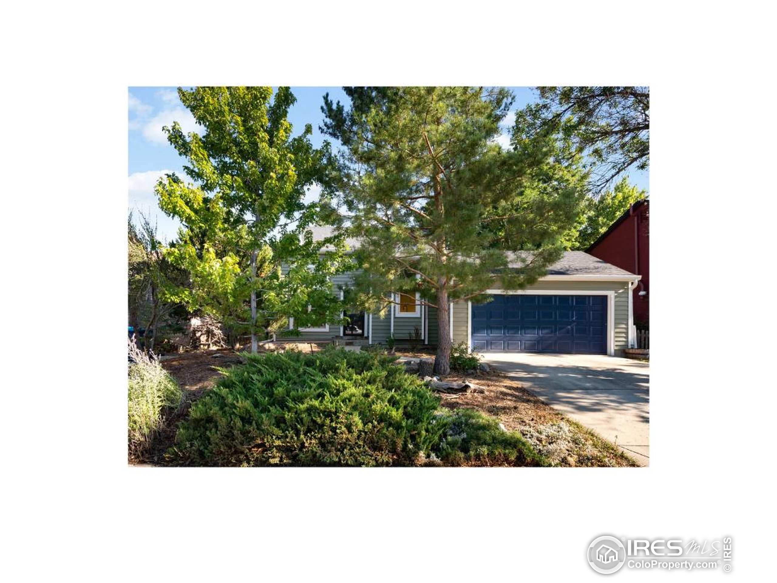 Louisville, Colorado, 80027, United States, 3 Bedrooms Bedrooms, ,Residential,For Sale,1941011