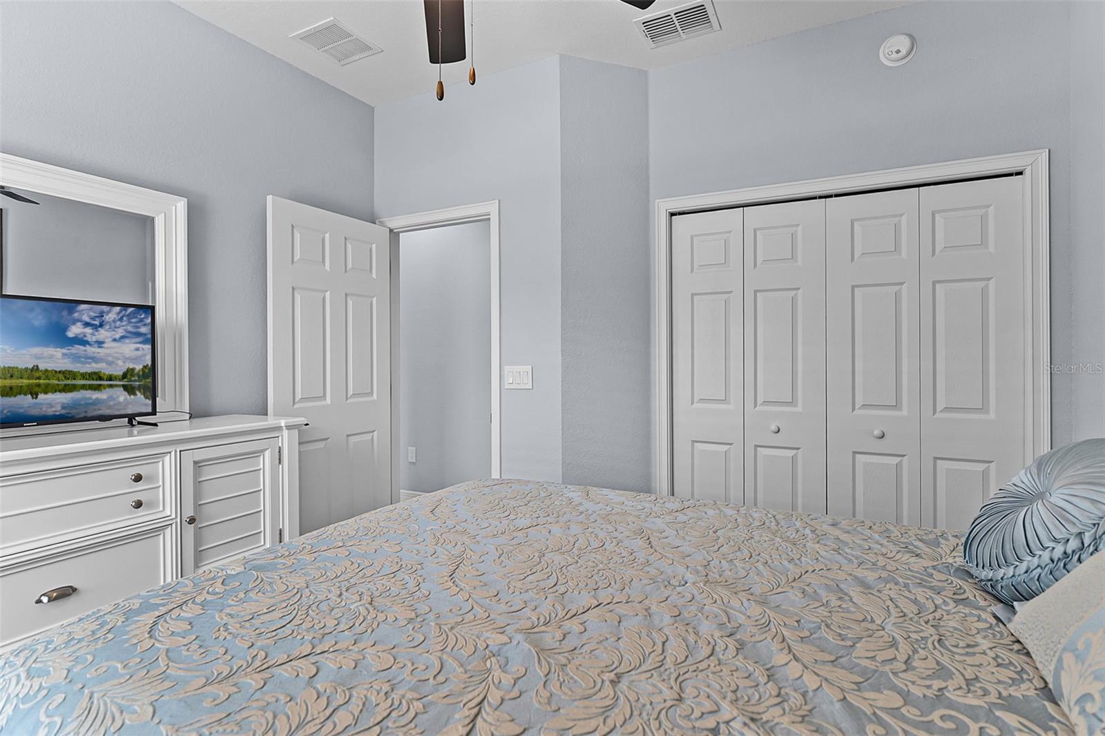 AUBURNDALE, Florida, 33823, United States, 4 Bedrooms Bedrooms, ,3 BathroomsBathrooms,Residential,For Sale,1899734
