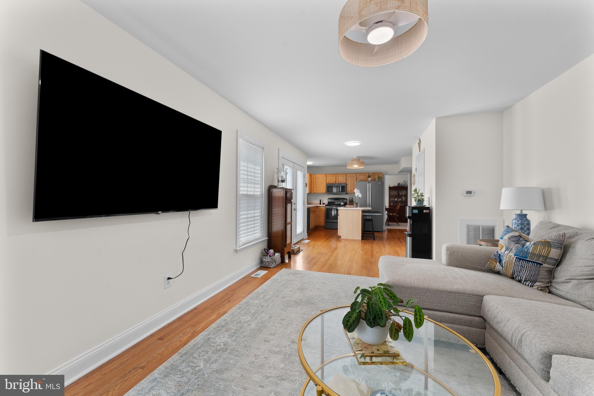 Remington, Virginia, 22734, United States, 4 Bedrooms Bedrooms, ,4 BathroomsBathrooms,Residential,For Sale,1910676