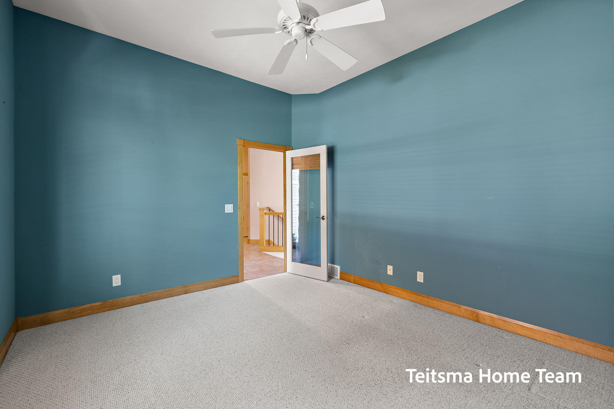 Spring Lake, Michigan, 49456, United States, 2 Bedrooms Bedrooms, ,3 BathroomsBathrooms,Residential,For Sale,1901119