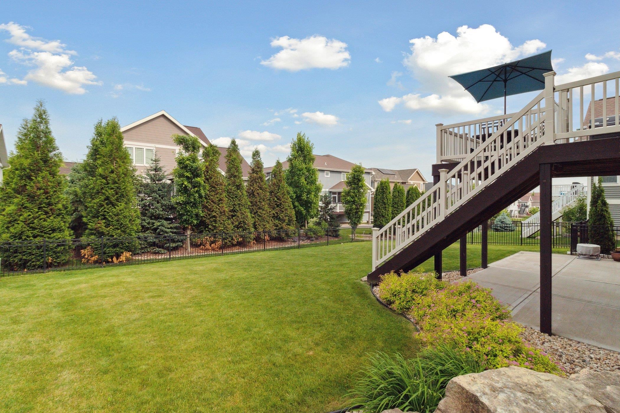 WAUNAKEE, Wisconsin, 53597, United States, 4 Bedrooms Bedrooms, ,4 BathroomsBathrooms,Residential,For Sale,1927061