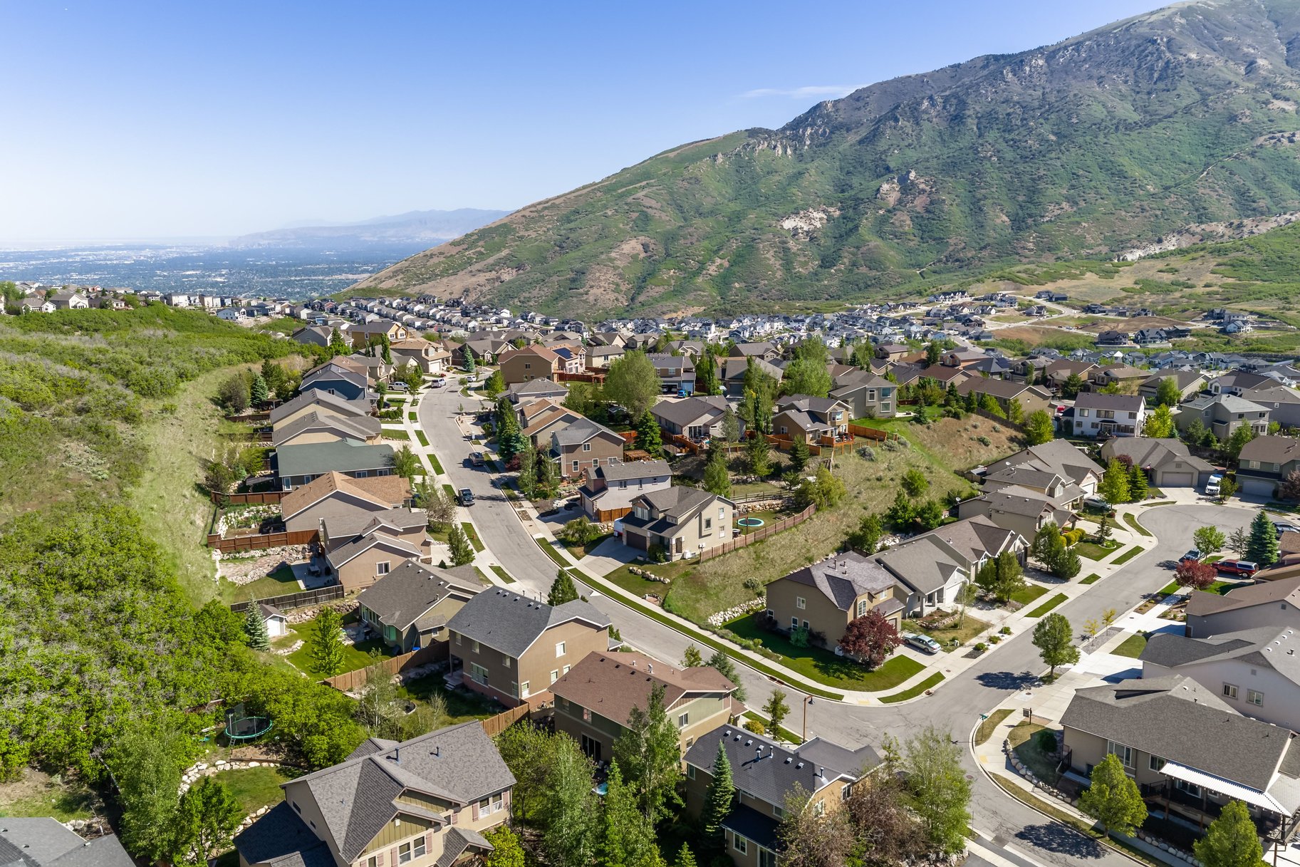  Peaceful Mountain Living with Amenities That Impress - 物件實景