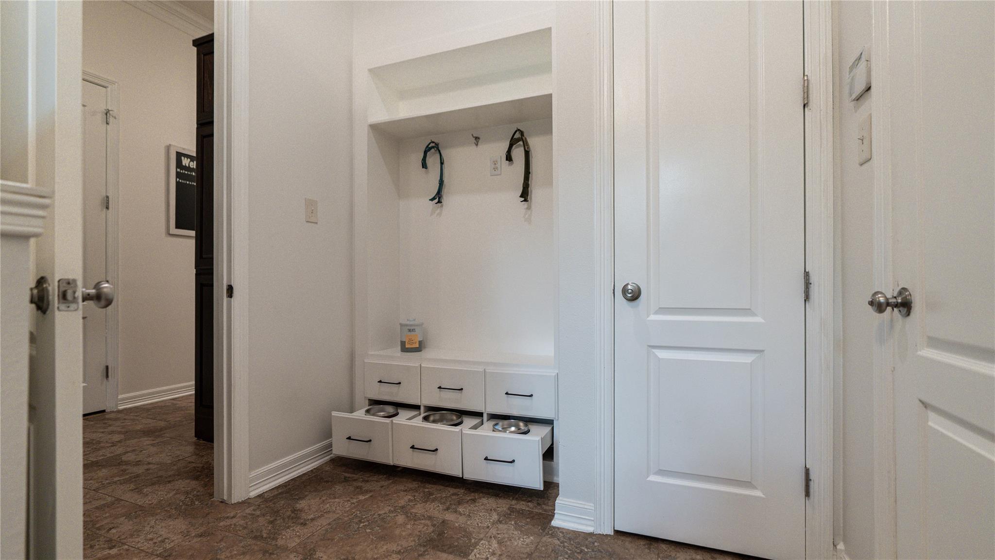 Conroe, Texas, 77302, United States, 4 Bedrooms Bedrooms, ,4 BathroomsBathrooms,Residential,For Sale,1982610