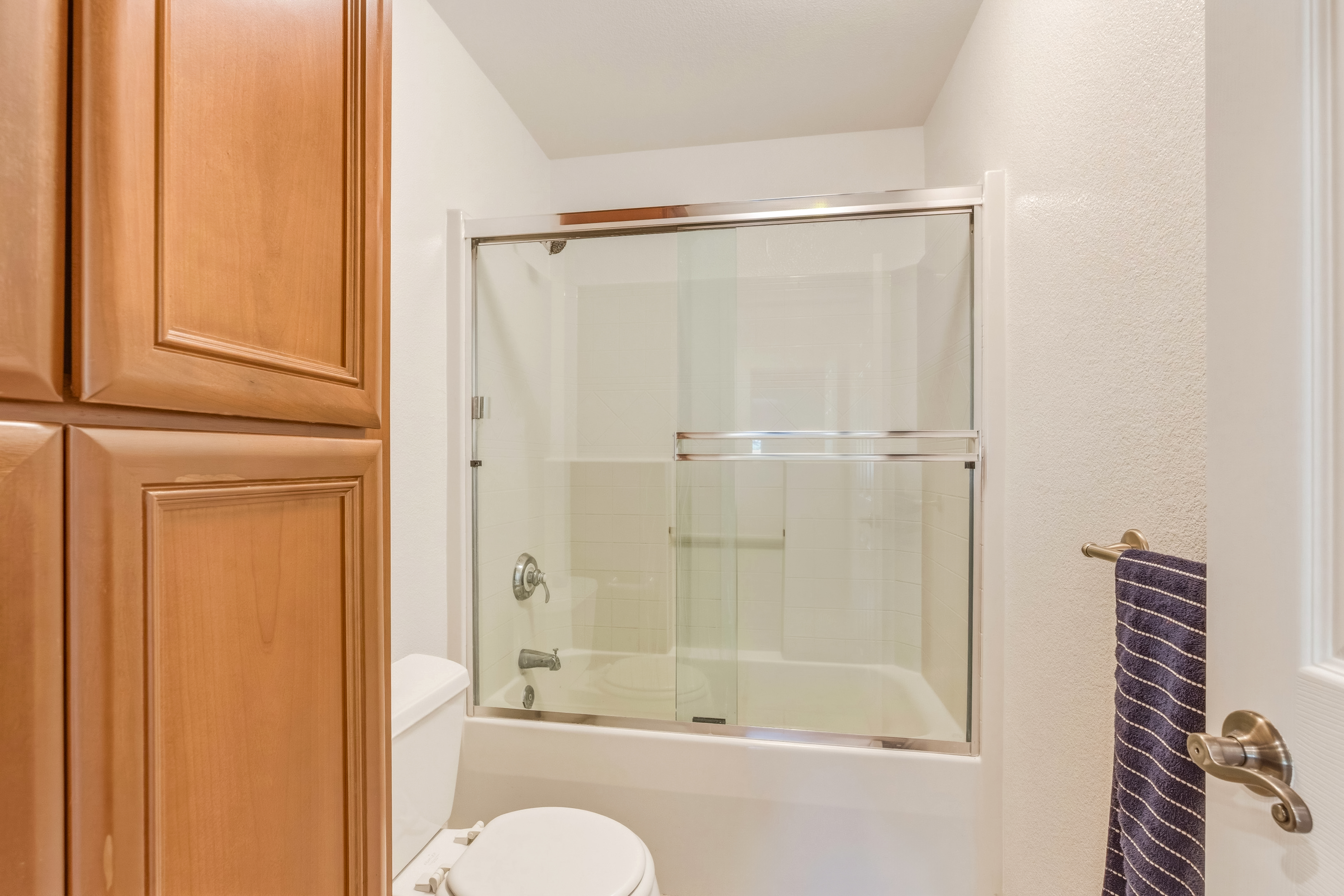  Spacious Atherton Ranch Beauty - 物件實景