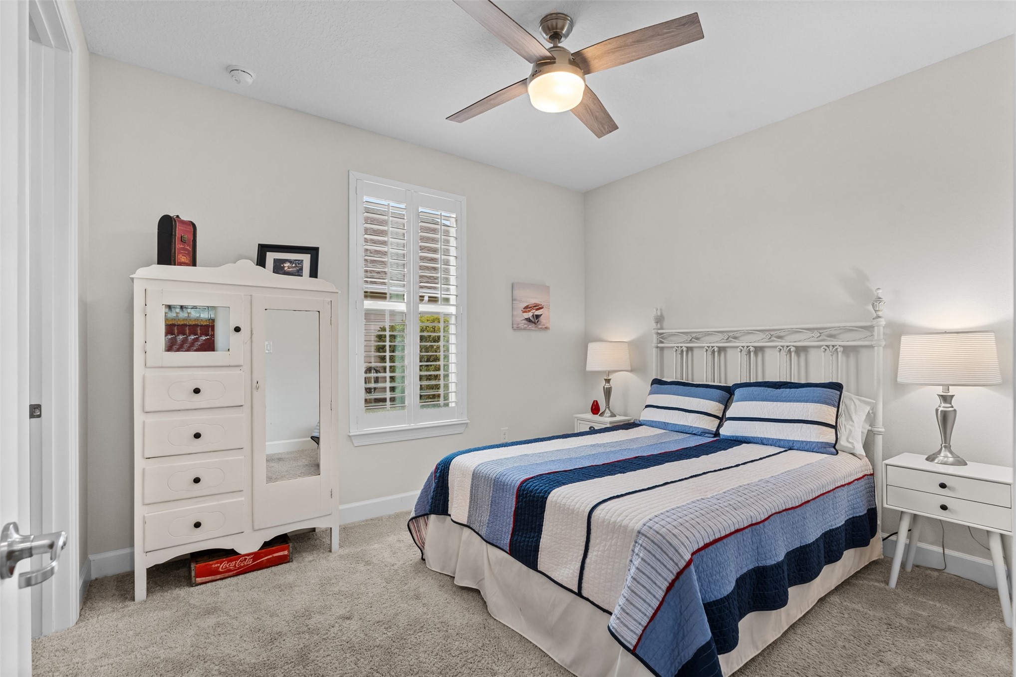 Fernandina Beach, Florida, 32034, United States, 3 Bedrooms Bedrooms, ,2 BathroomsBathrooms,Residential,For Sale,2024092