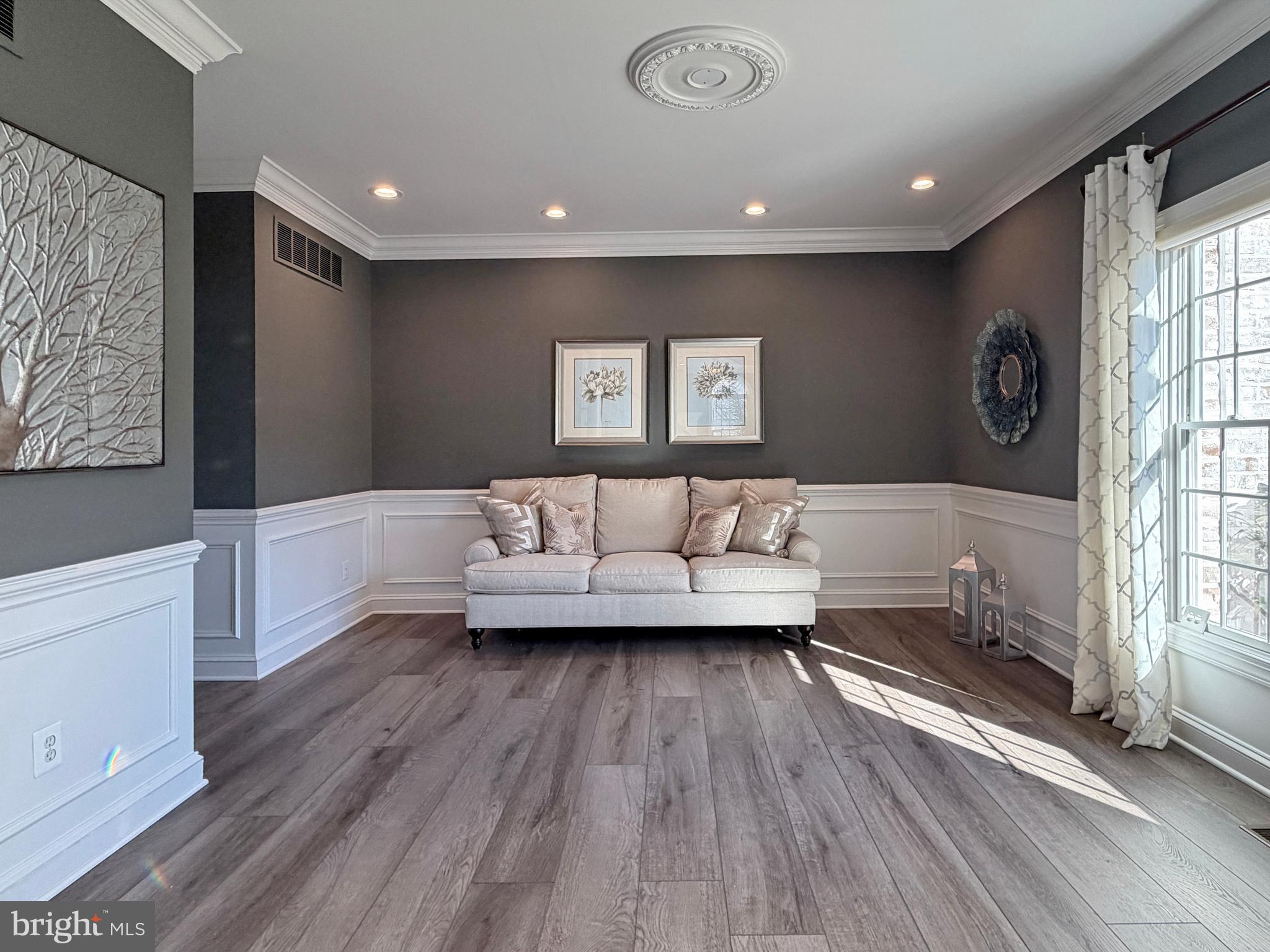 Issue, Maryland, 20645, United States, 4 Bedrooms Bedrooms, ,5 BathroomsBathrooms,Residential,For Sale,2000316