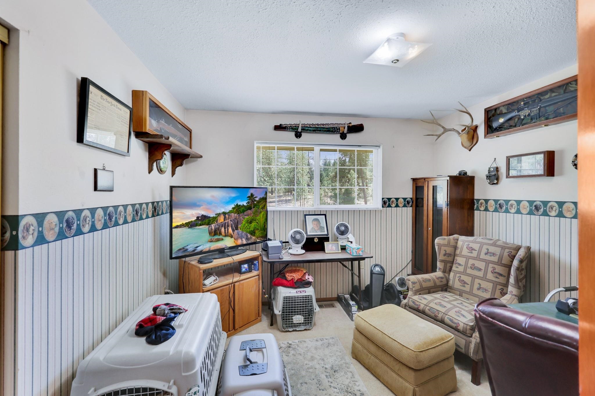 Medical Lake, Washington, 99022, United States, 5 Bedrooms Bedrooms, ,3 BathroomsBathrooms,Residential,For Sale,1901495