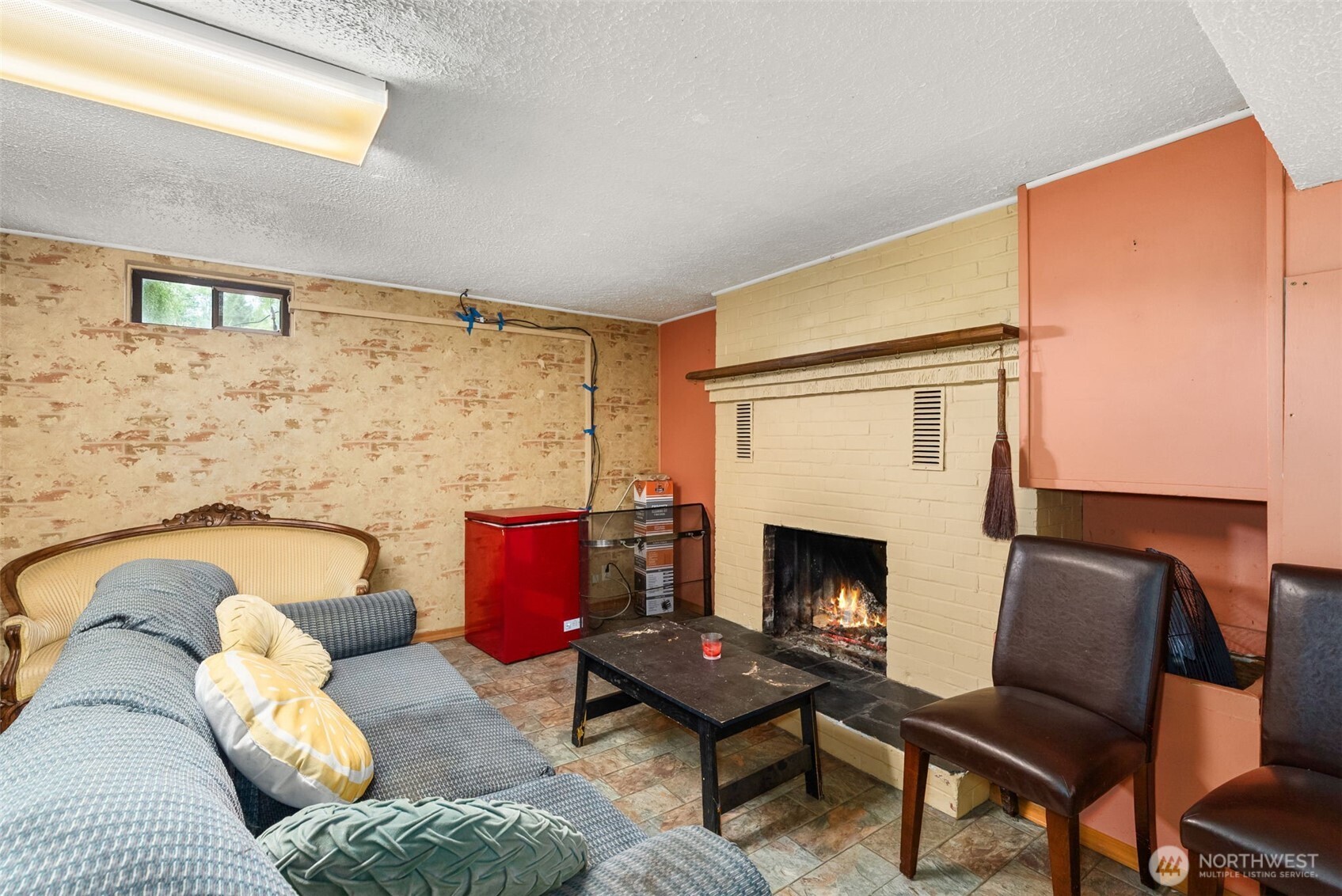 Montesano, Washington, 98563, United States, 4 Bedrooms Bedrooms, ,1 BathroomBathrooms,Residential,For Sale,1904295