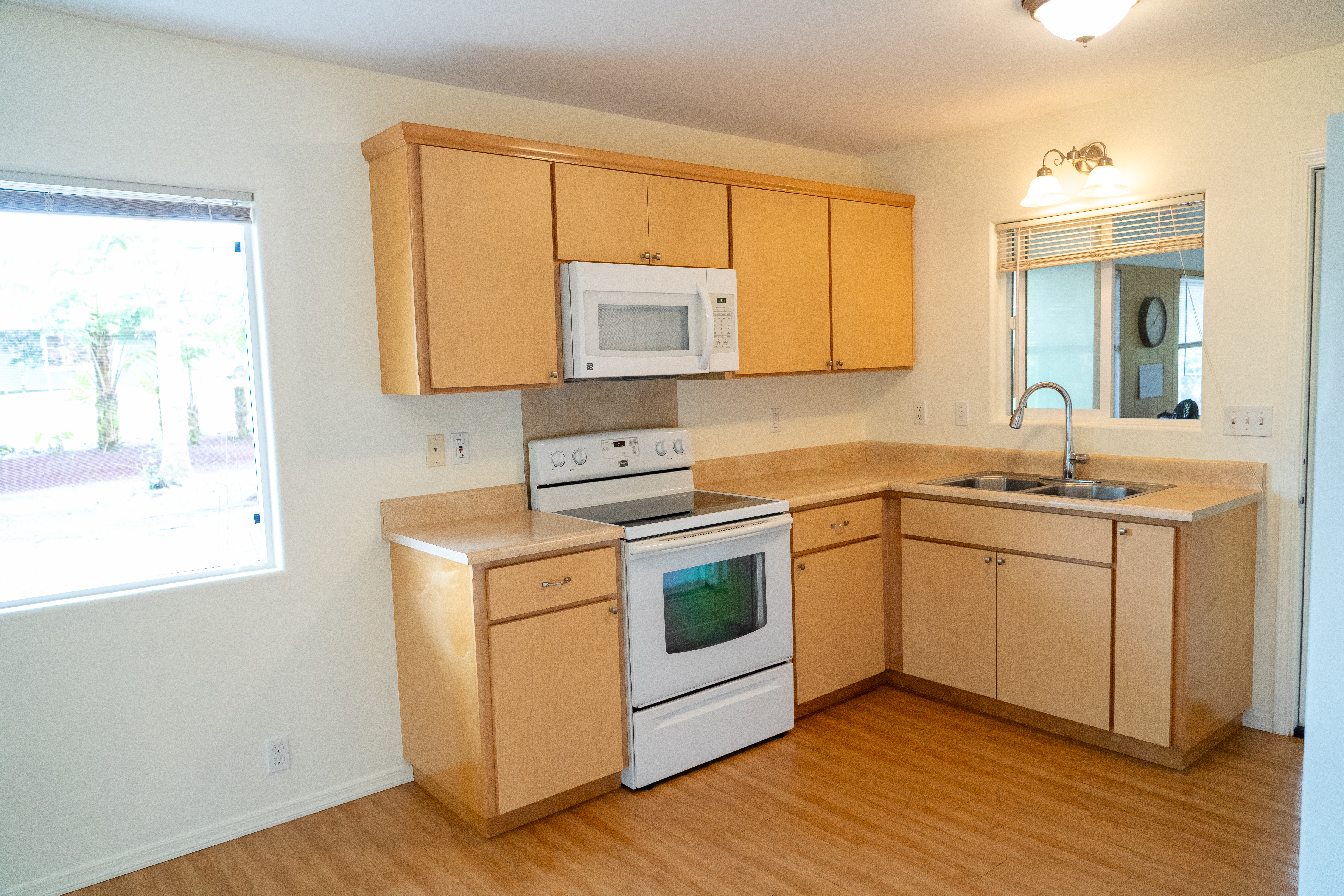 Kurtistown, Hawaii, 96760, United States, 2 Bedrooms Bedrooms, ,2 BathroomsBathrooms,Residential,For Sale,1991865